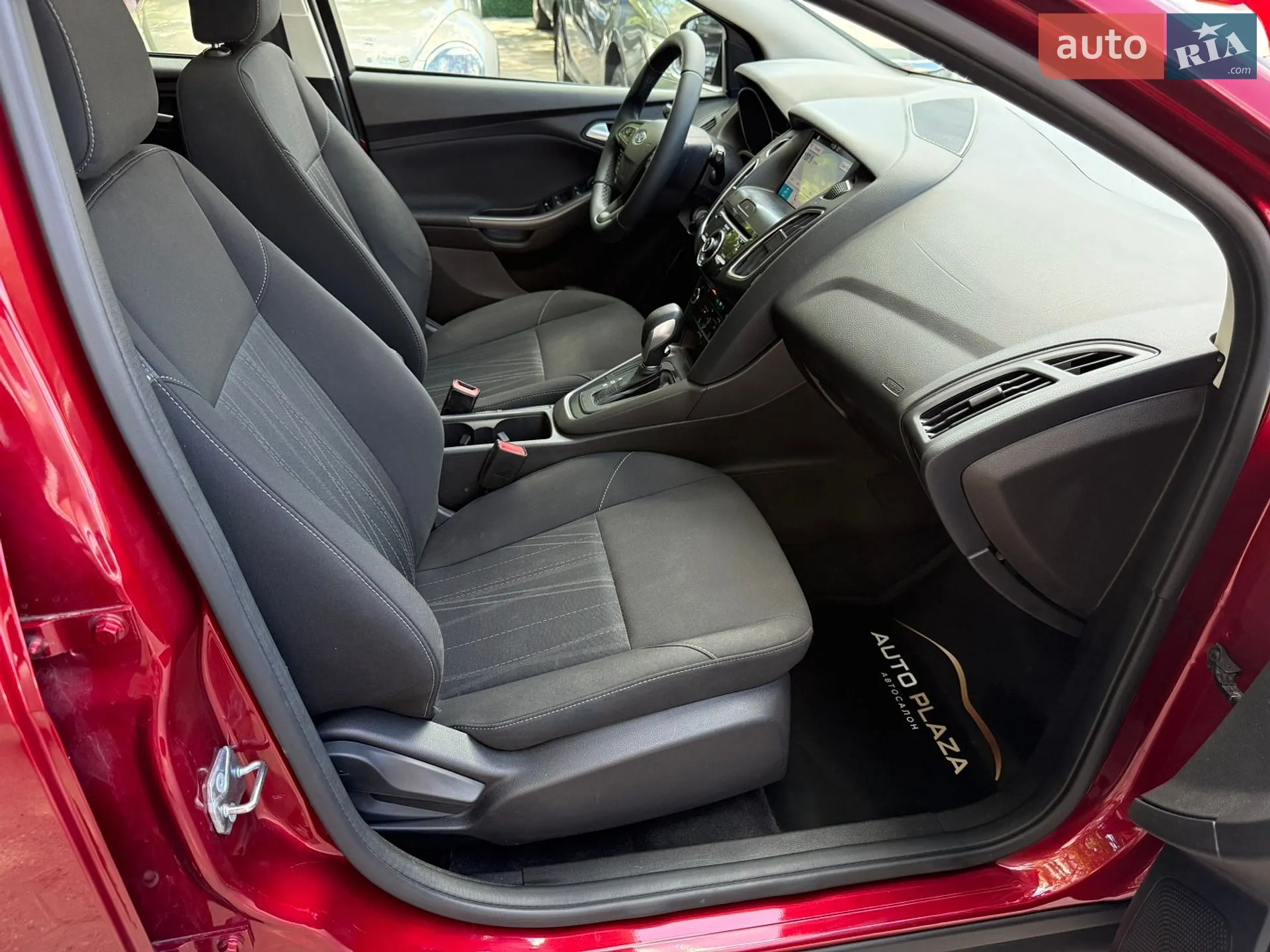 2017 Ford Focus - мініатюра 34
