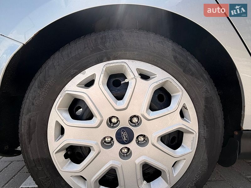 Седан Ford Focus 2013 в Житомире