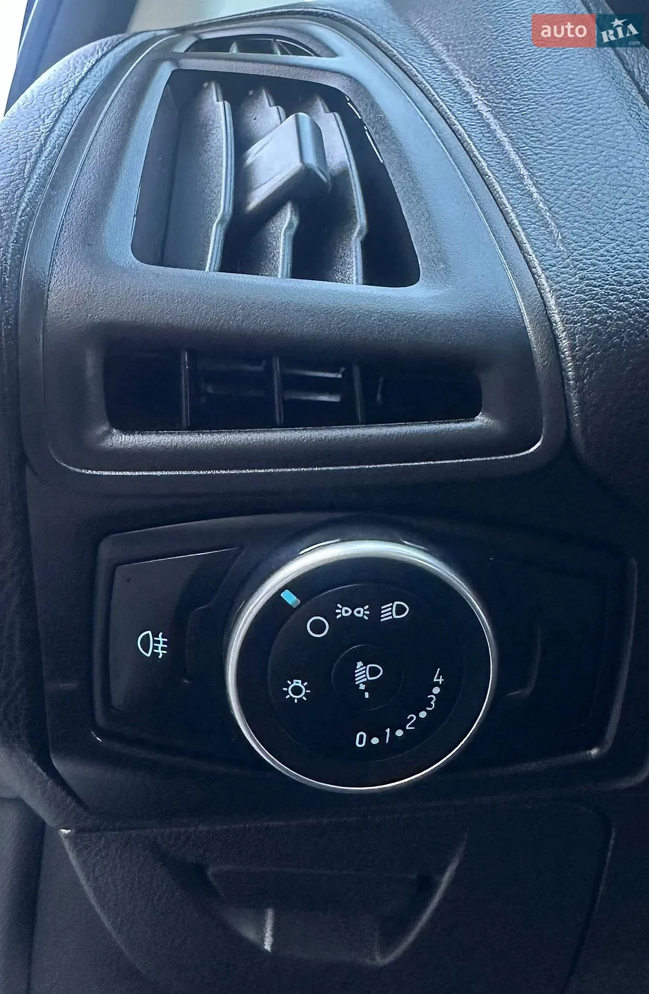 2015 Ford Focus - мініатюра 46