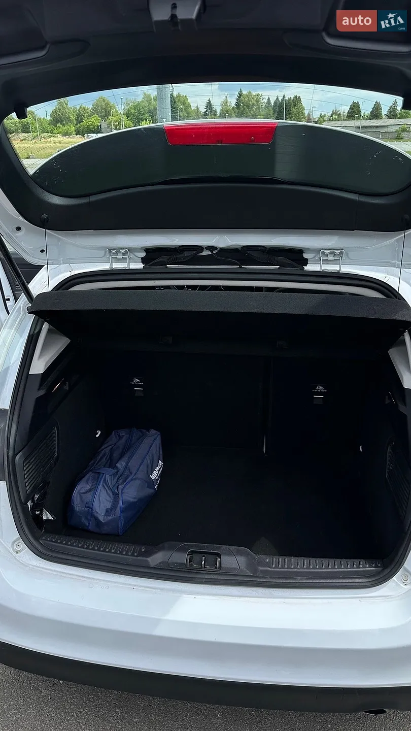 2019 Ford Focus - мініатюра 6