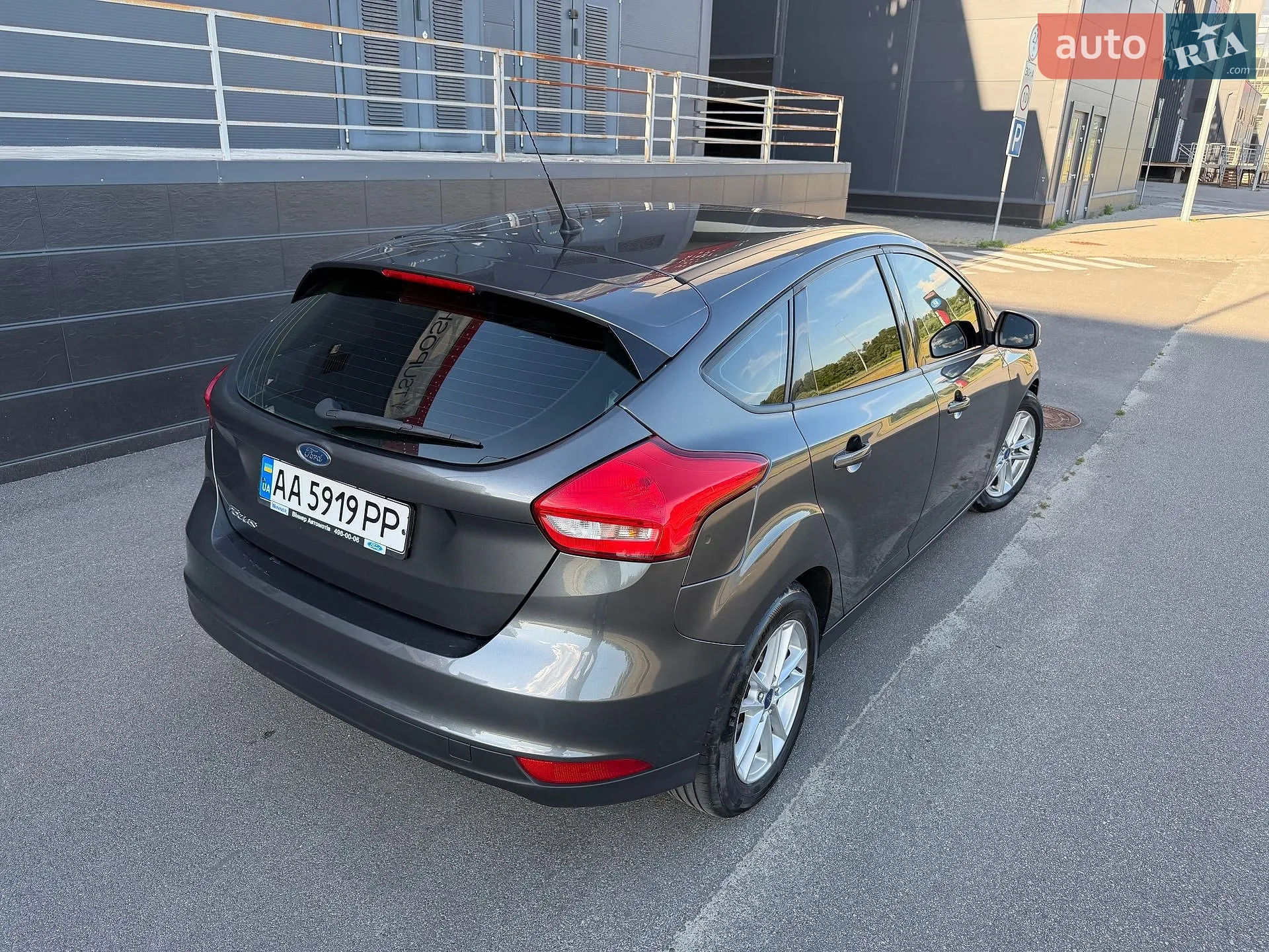 2016 Ford Focus - мініатюра 15