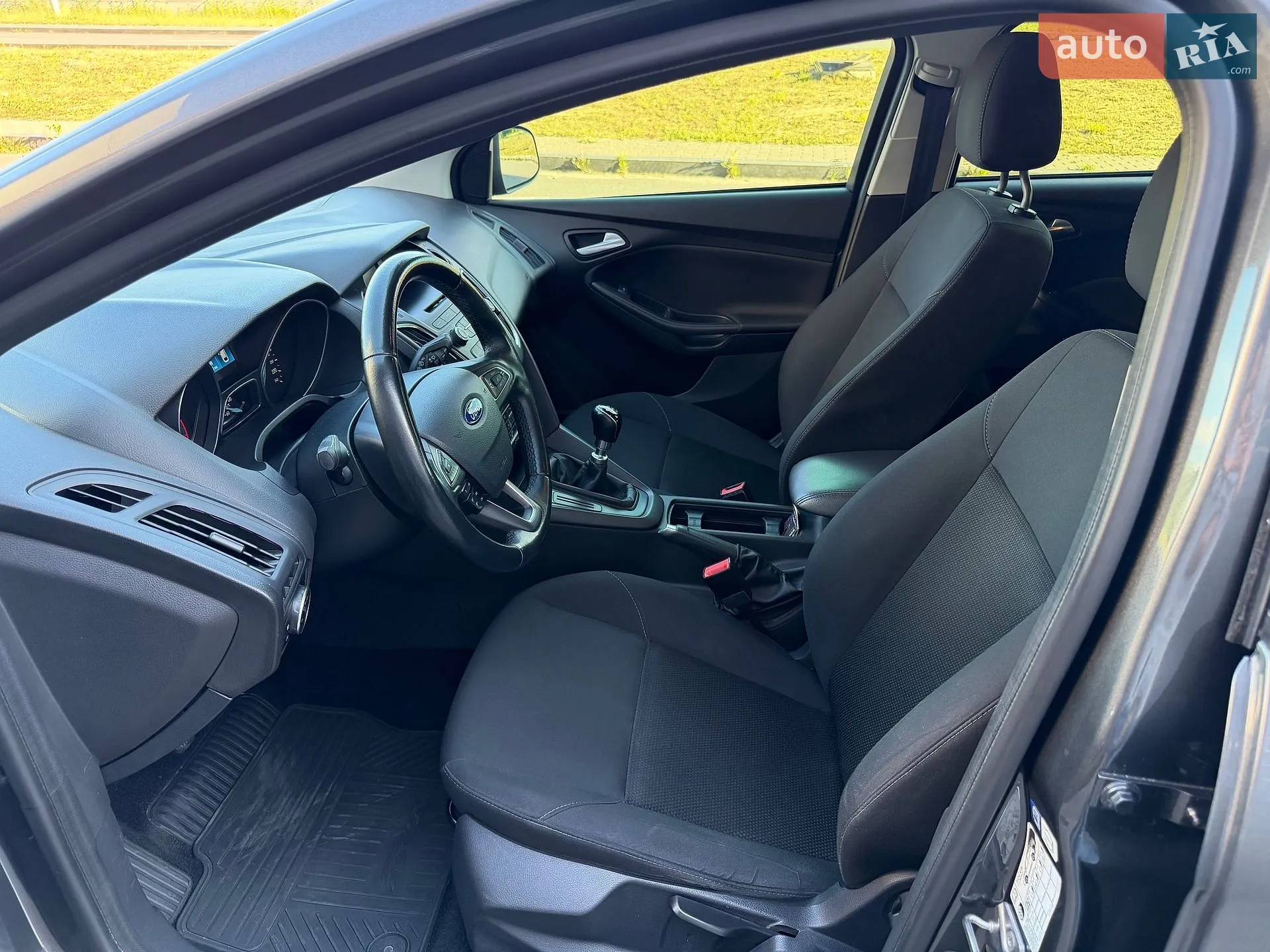 2016 Ford Focus - мініатюра 26