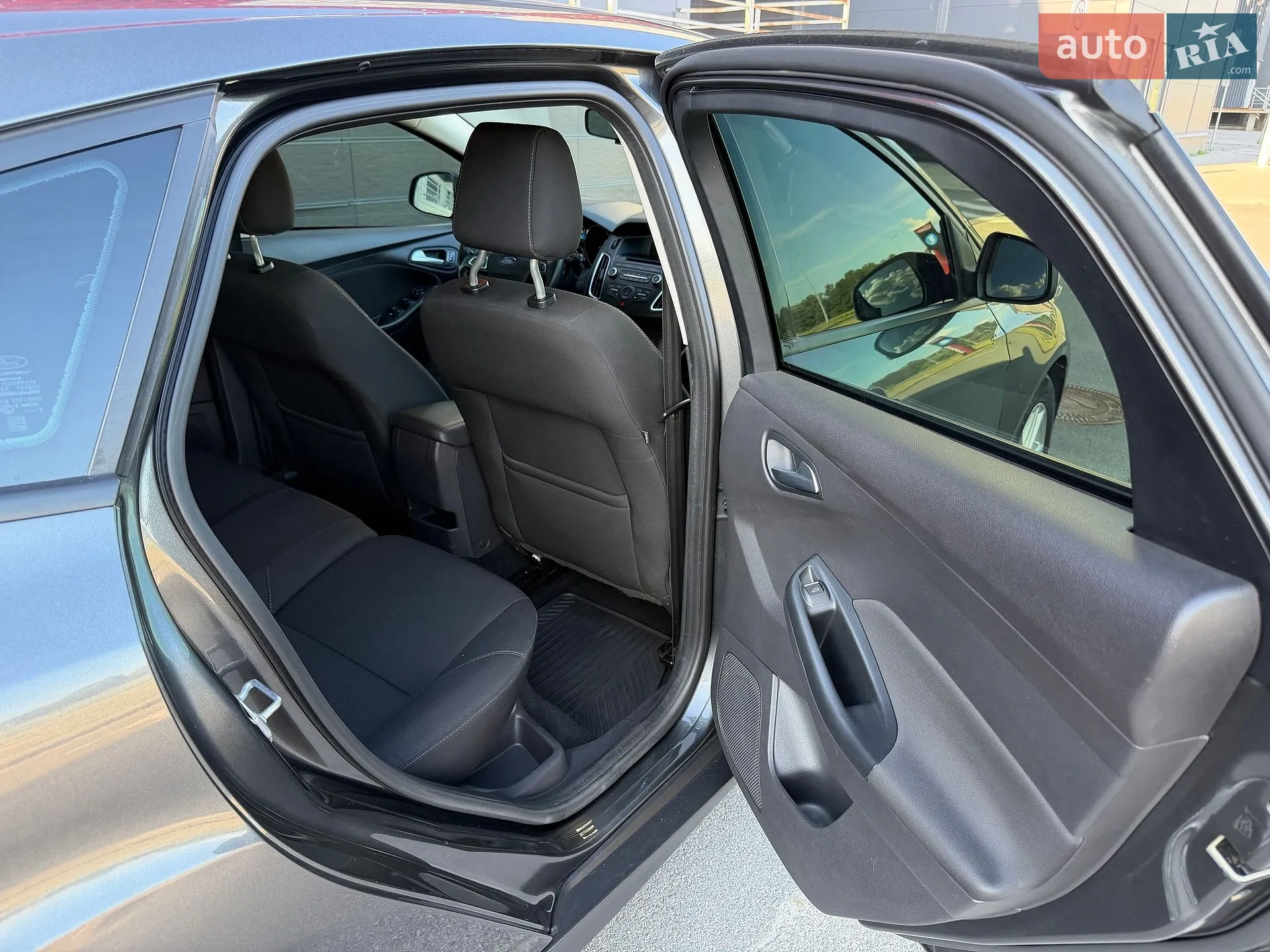 2016 Ford Focus - мініатюра 31