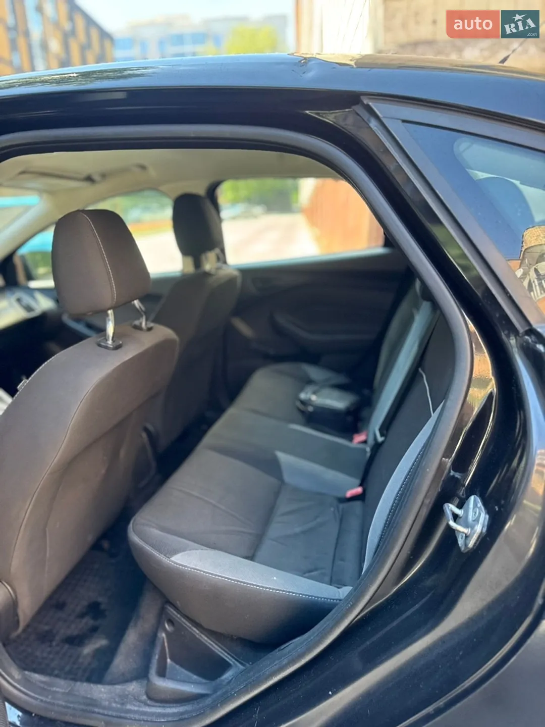 2012 Ford Focus - мініатюра 18