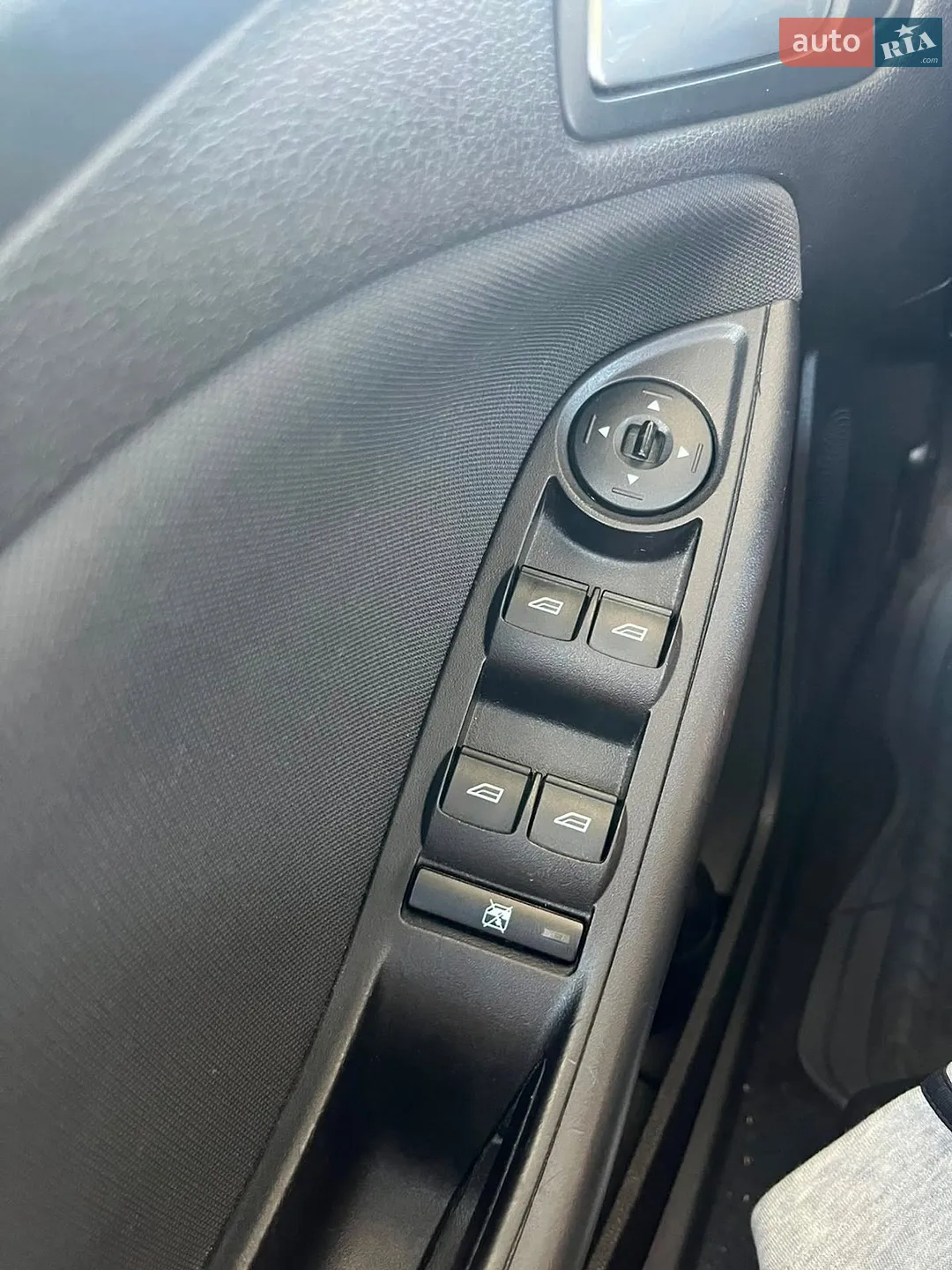 2015 Ford Focus - мініатюра 9