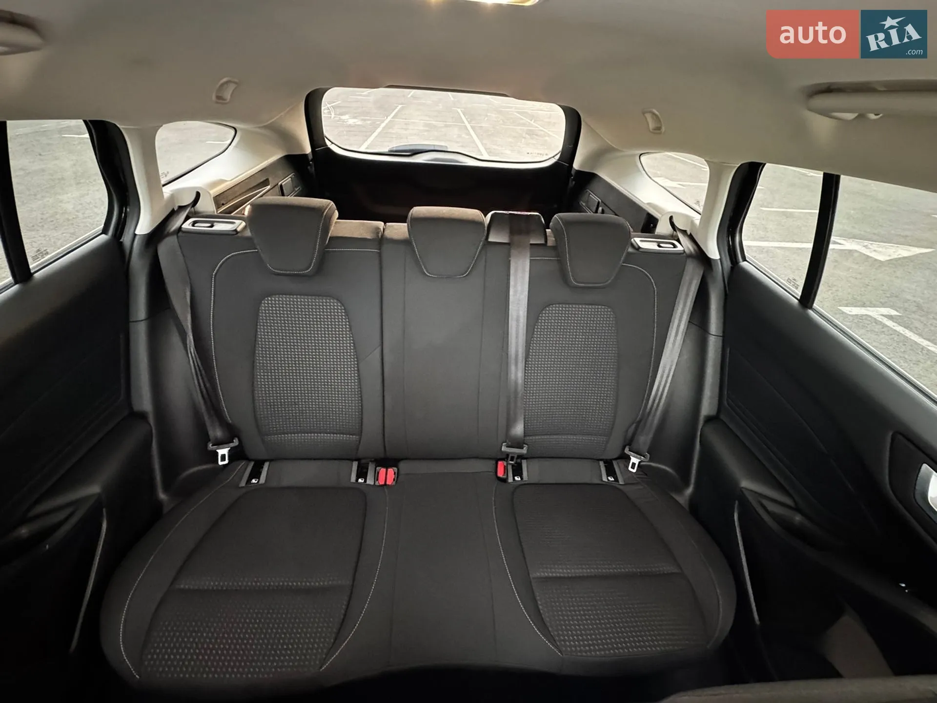 2019 Ford Focus - мініатюра 36