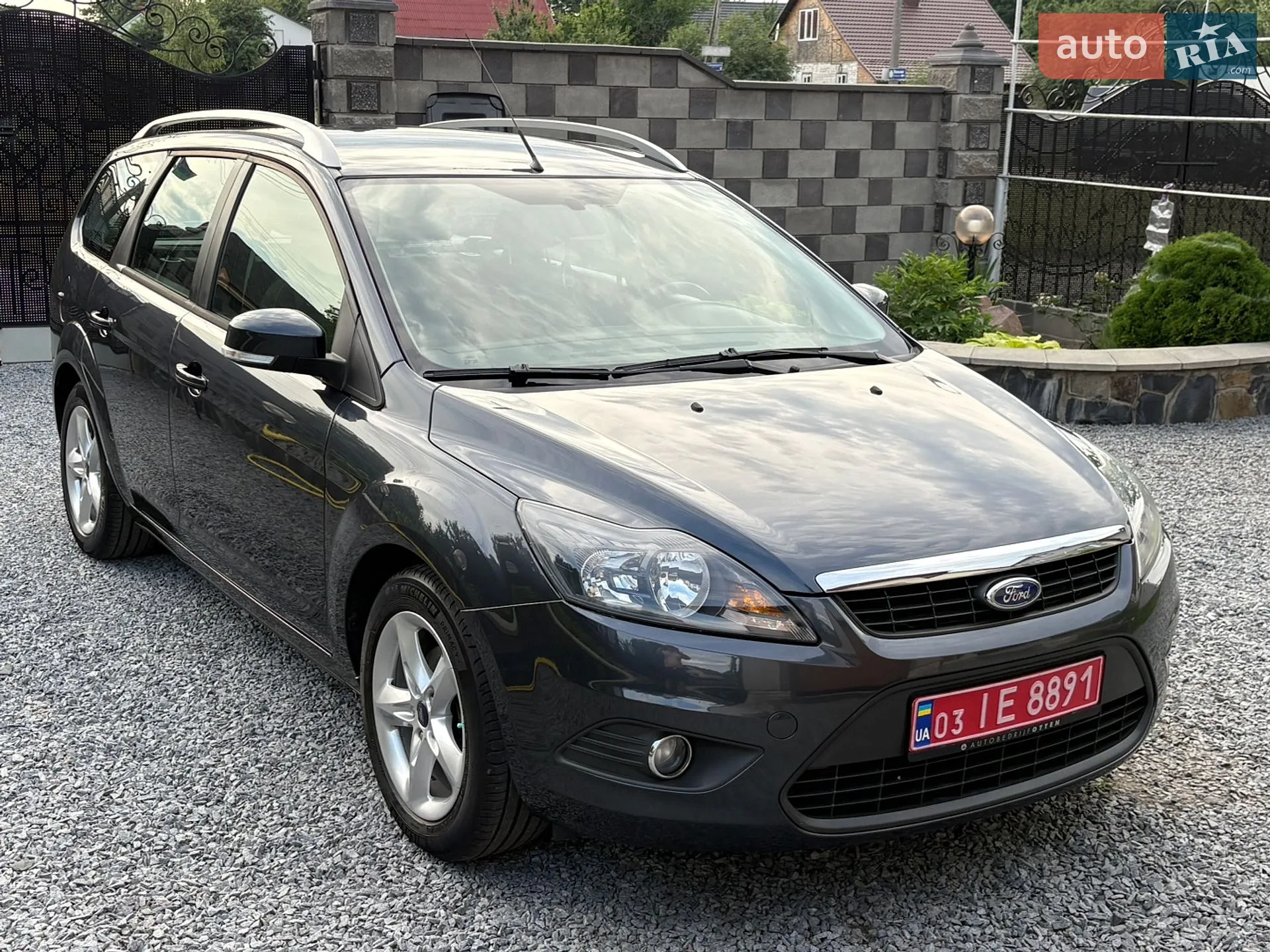 2010 Ford Focus - фото 1