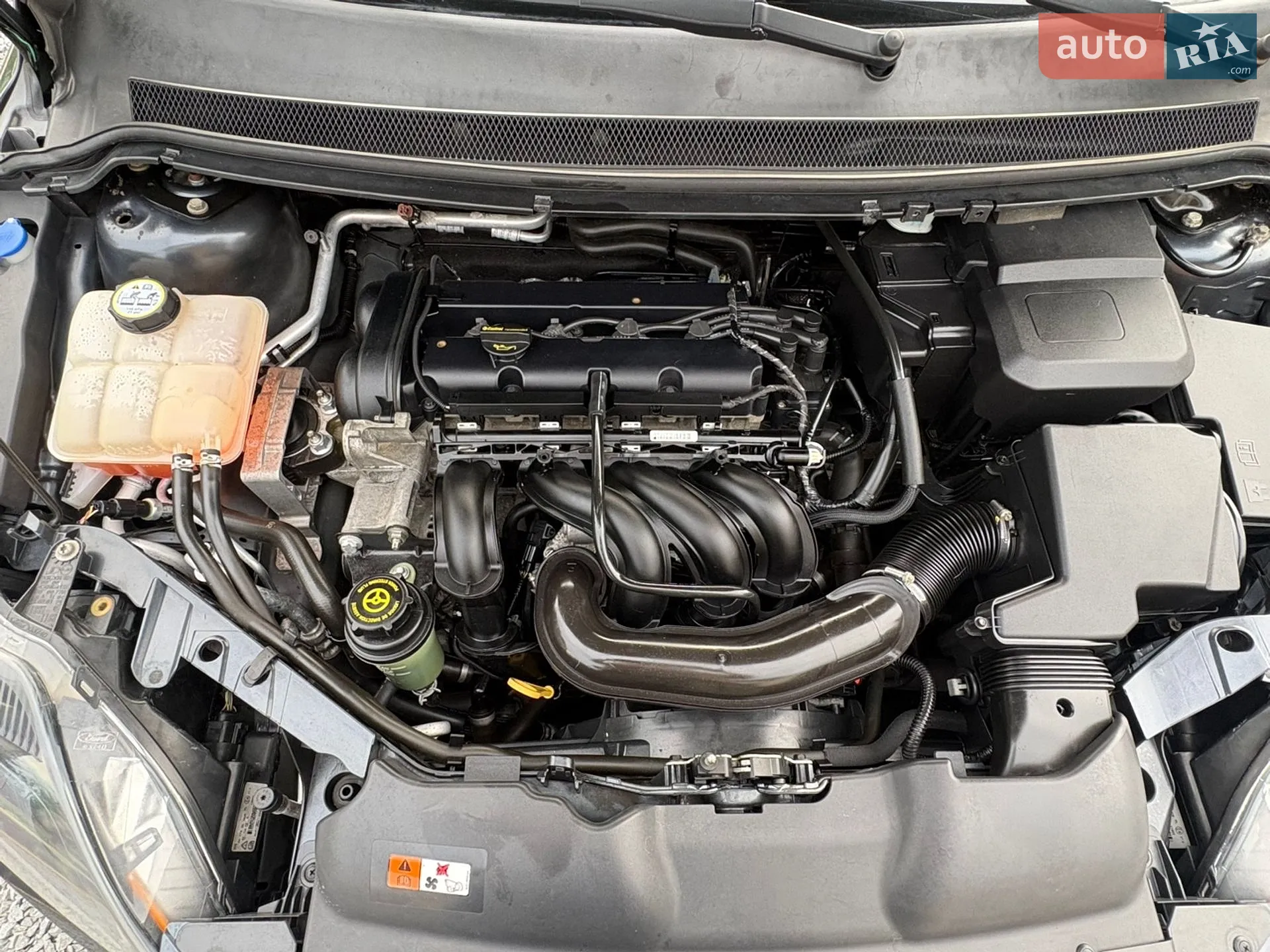 2010 Ford Focus - мініатюра 75