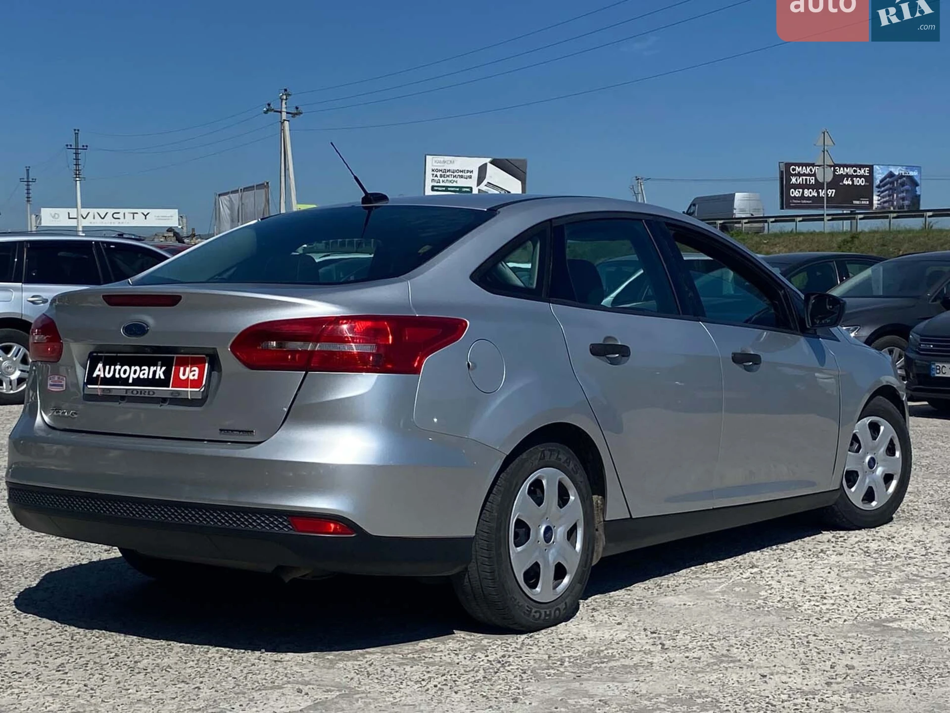 2016 Ford Focus - мініатюра 8