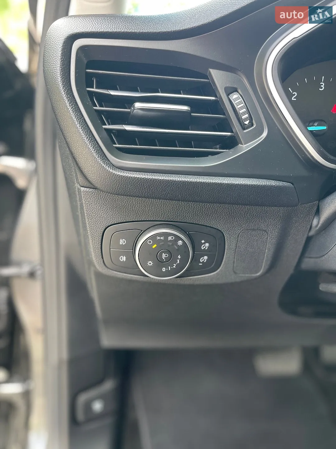 2020 Ford Focus - мініатюра 42