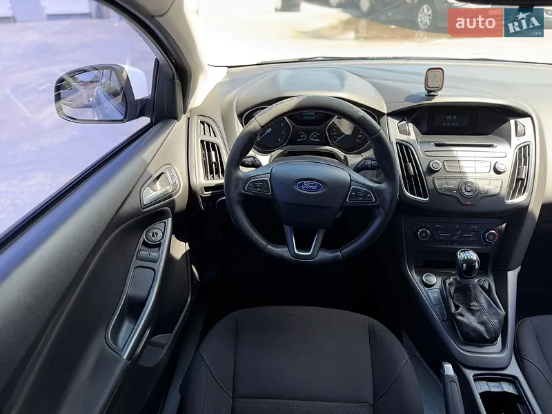 Ford Focus 2015 VIN WF05XXGCC5FK41363 фото оголошення 19 з 58
