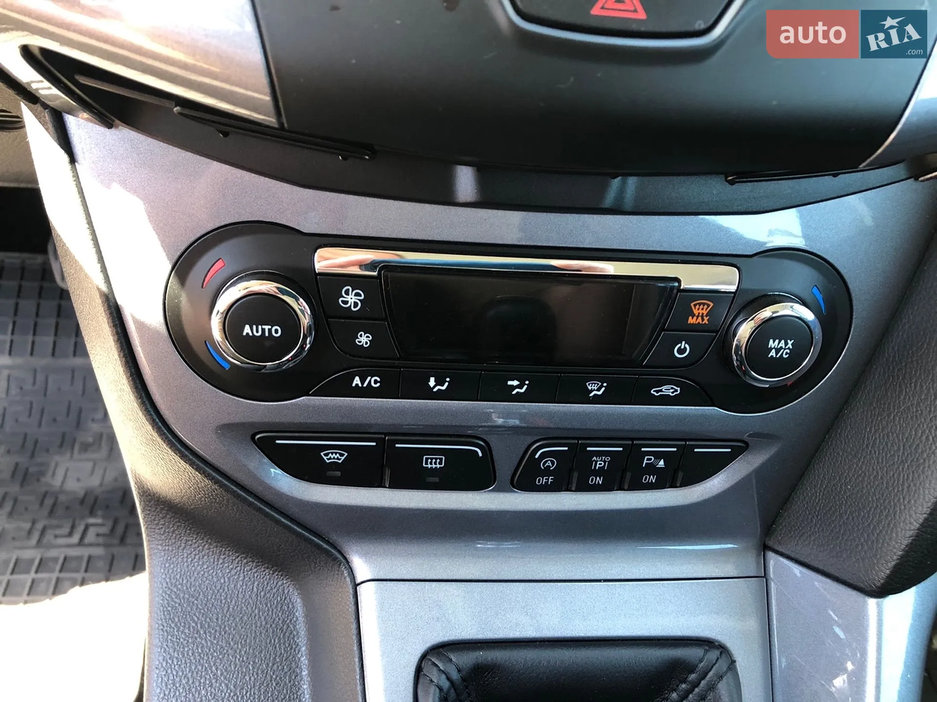 2012 Ford Focus - мініатюра 17