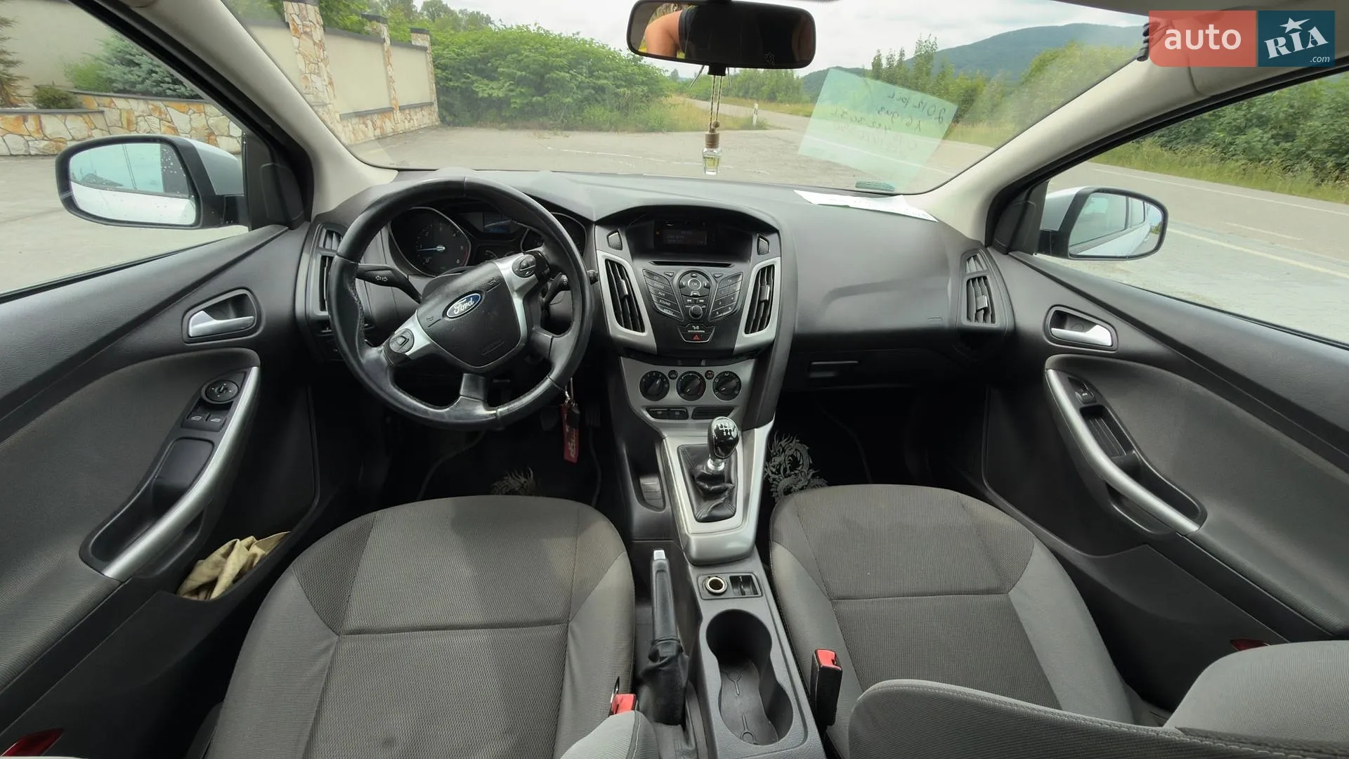 2011 Ford Focus - мініатюра 11