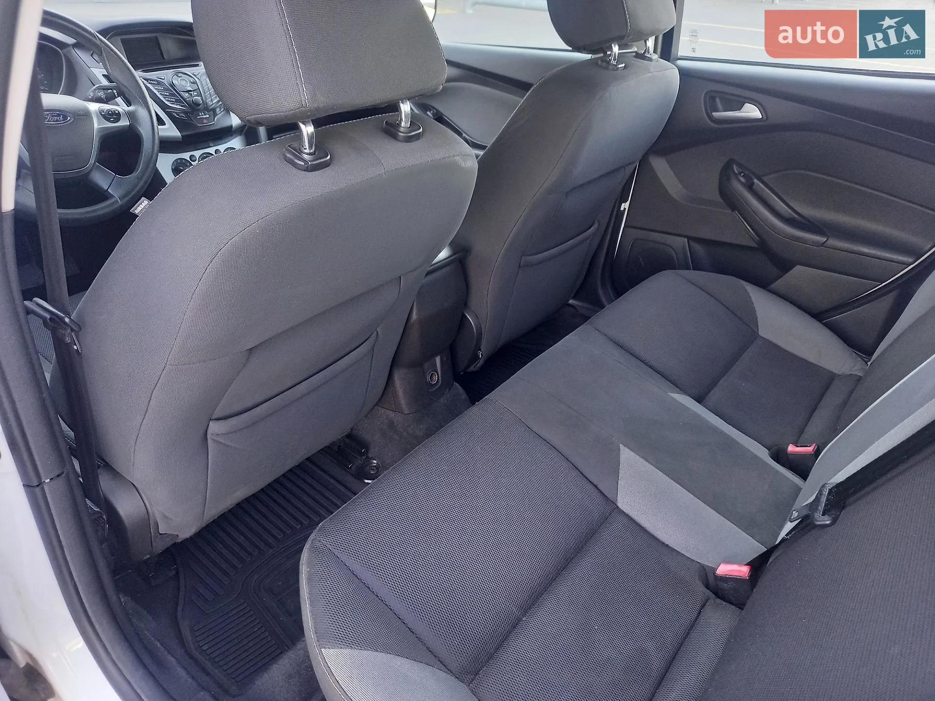 2014 Ford Focus - мініатюра 9