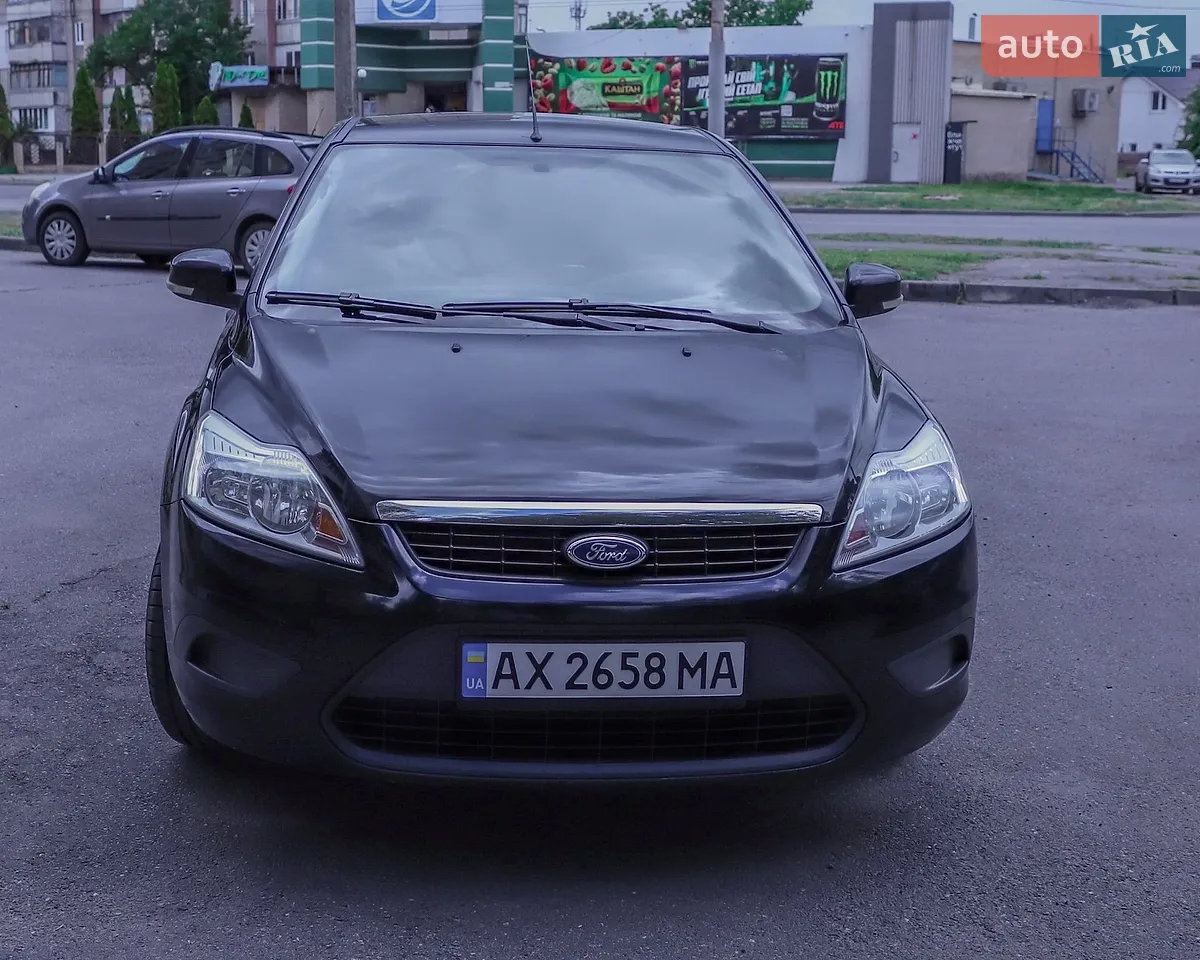 2010 Ford Focus - мініатюра 11