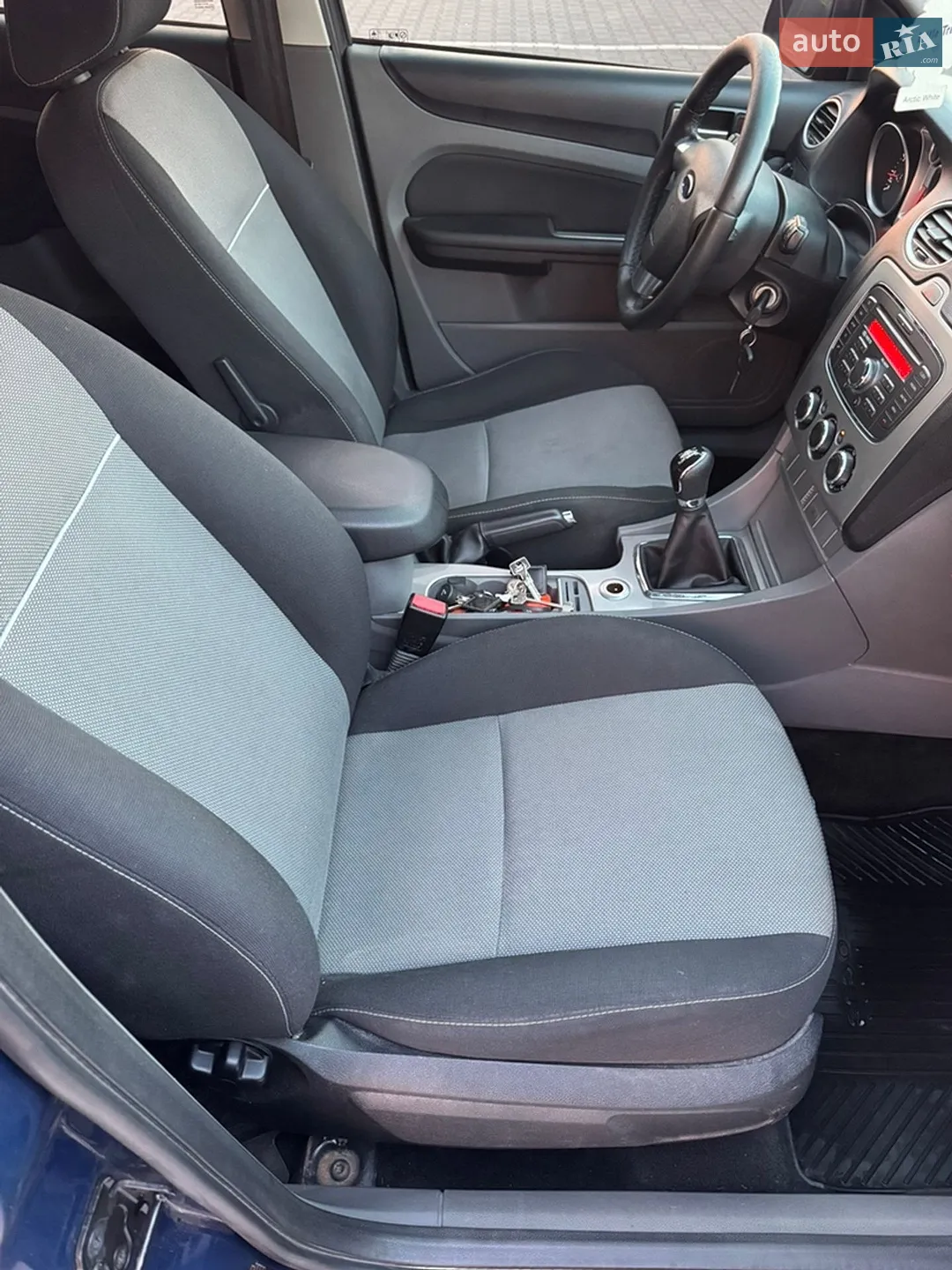 2011 Ford Focus - мініатюра 12