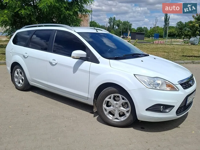 Ford Focus 2010 VIN WF0SXXGCDSAU12784 фото оголошення 2 з 52