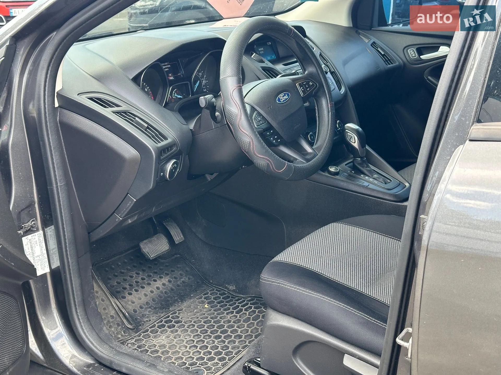 2015 Ford Focus - мініатюра 12
