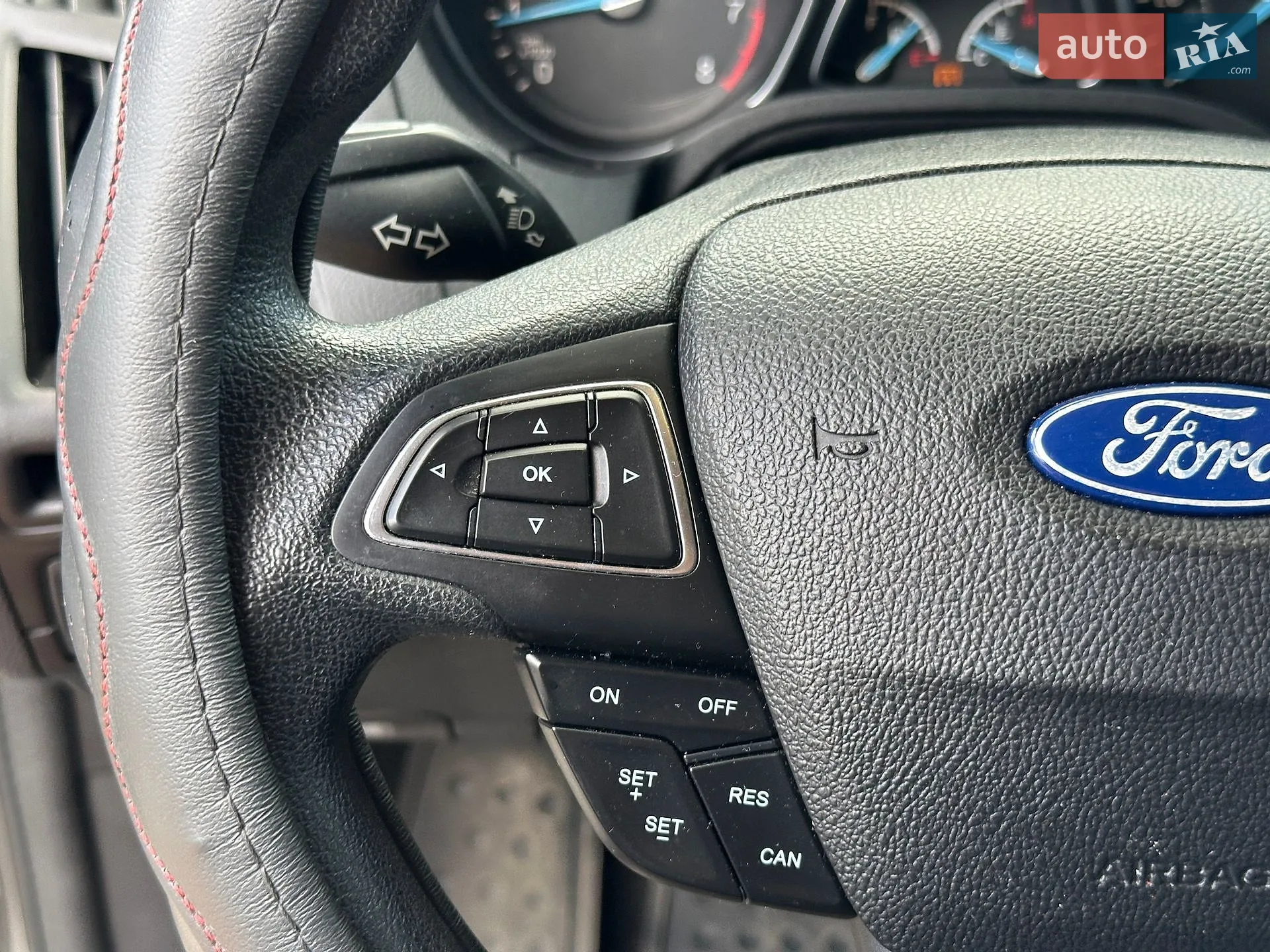 2015 Ford Focus - мініатюра 18