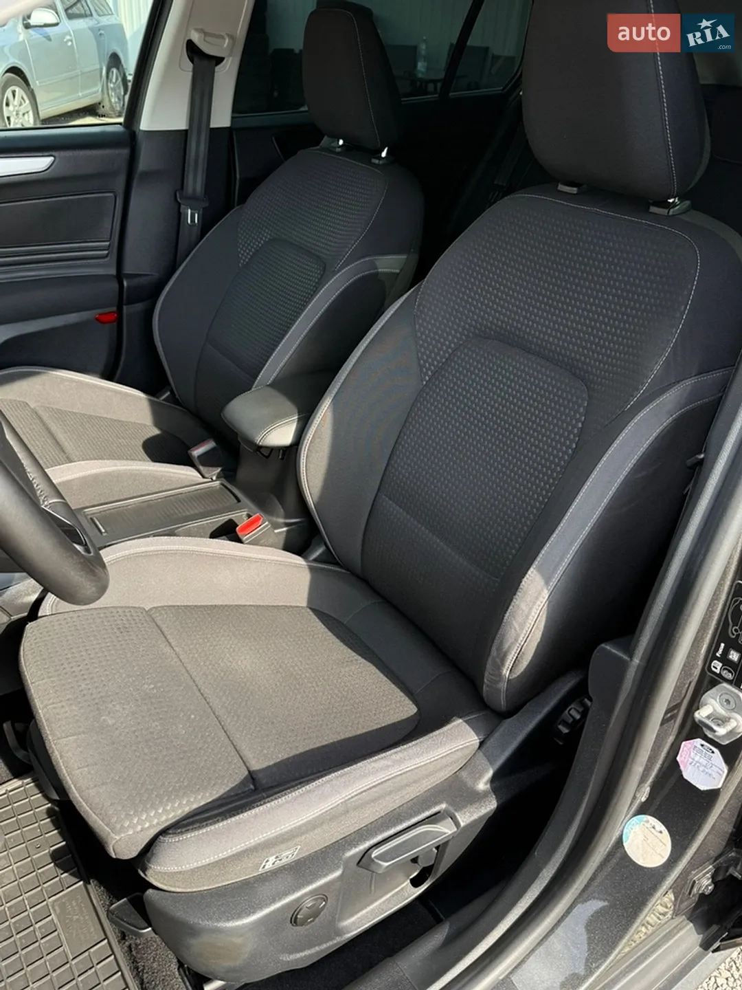 2021 Ford Focus - мініатюра 9