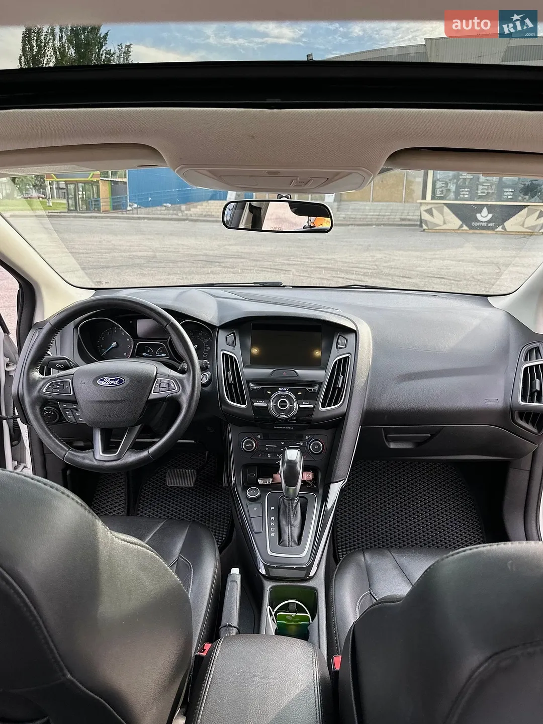 2017 Ford Focus - мініатюра 19