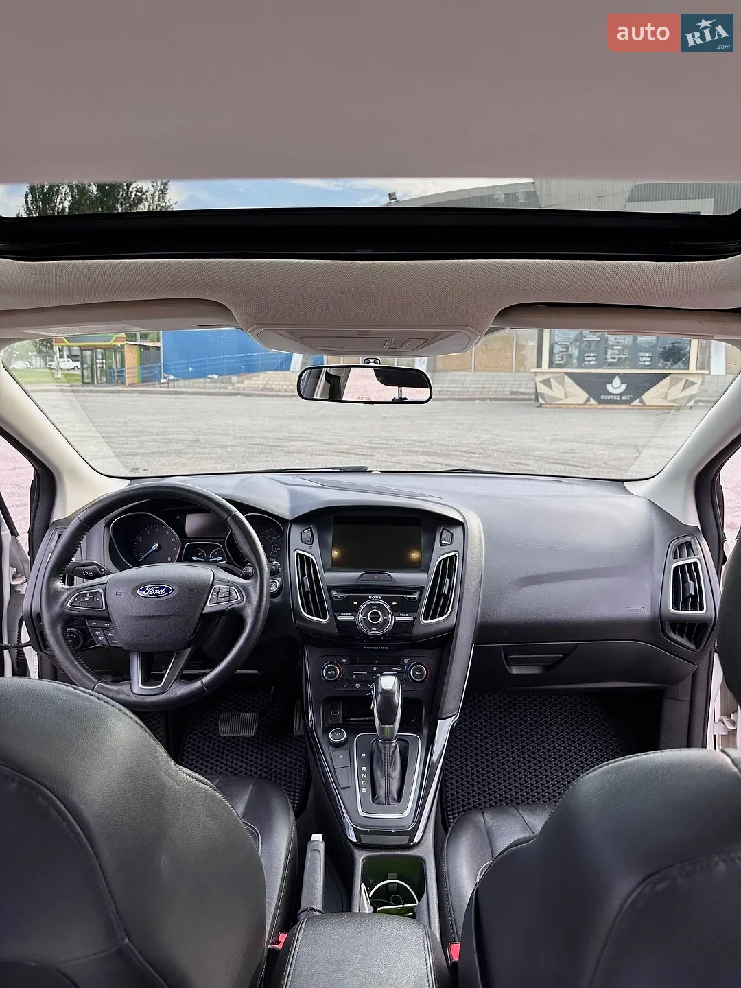 2017 Ford Focus - мініатюра 27