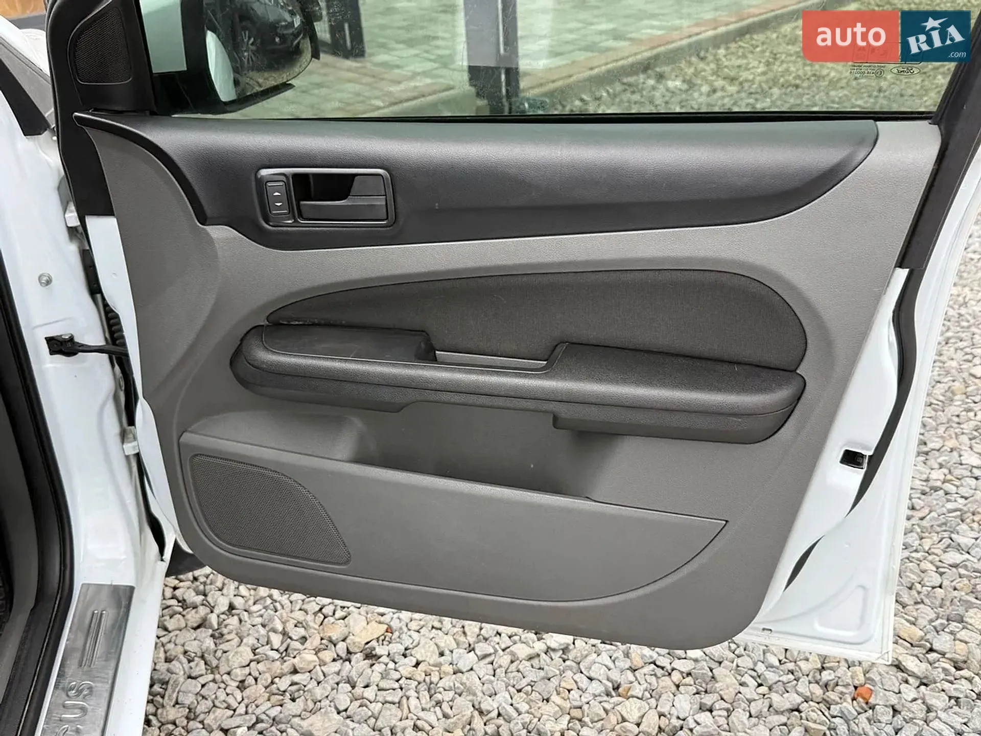 2011 Ford Focus - мініатюра 8