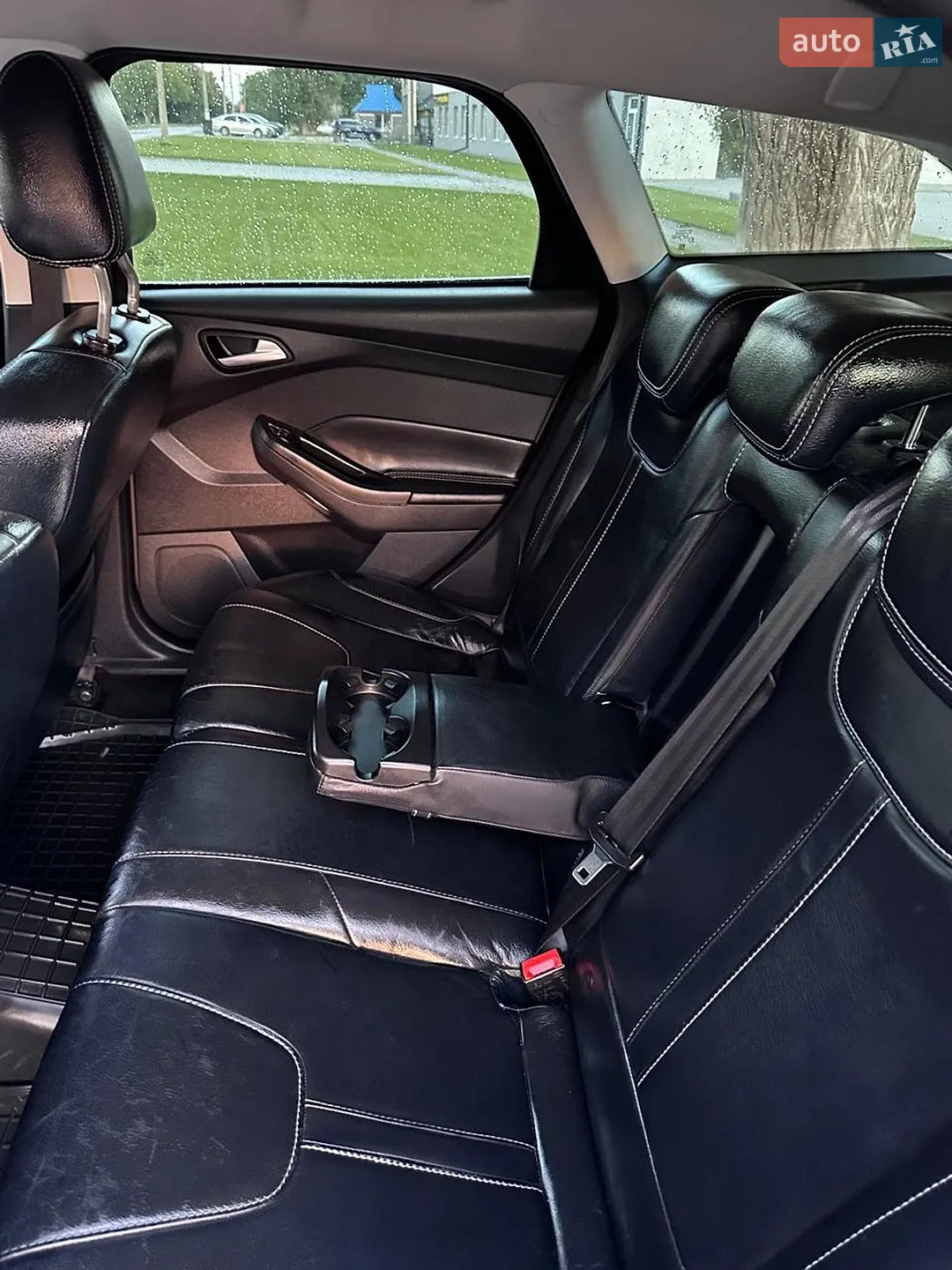 2013 Ford Focus - мініатюра 10