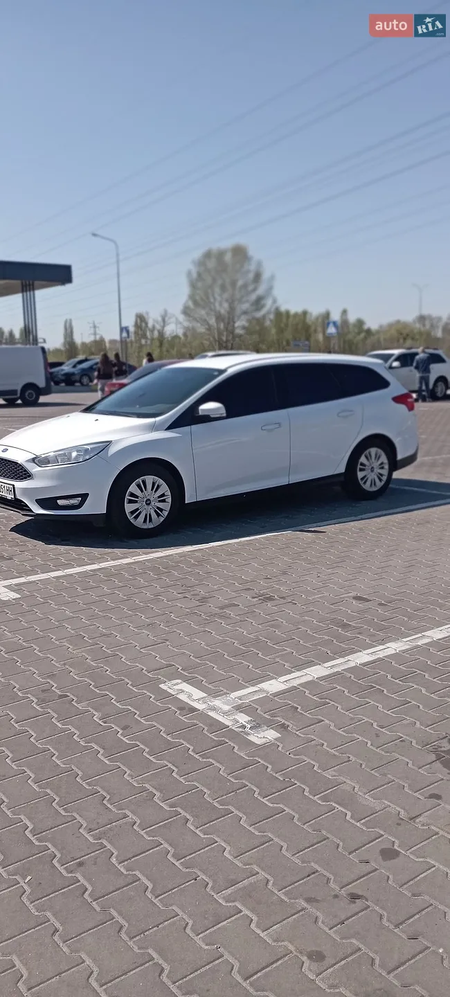 2017 Ford Focus - мініатюра 2