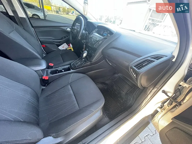 Ford Focus 2018 VIN 1FADP3K20JL263902 фото оголошення 14 з 62