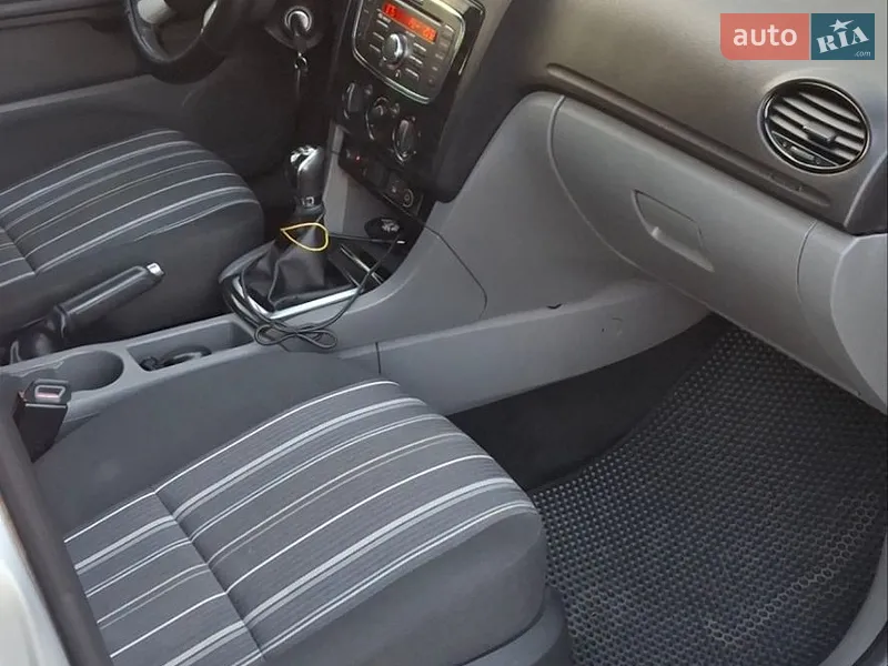 Ford Focus 2011 VIN WF0PXXWPDPBL74810 фото оголошення 23 з 80