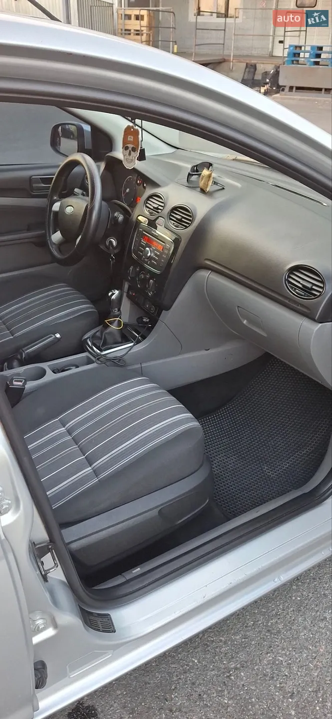 2011 Ford Focus - мініатюра 23