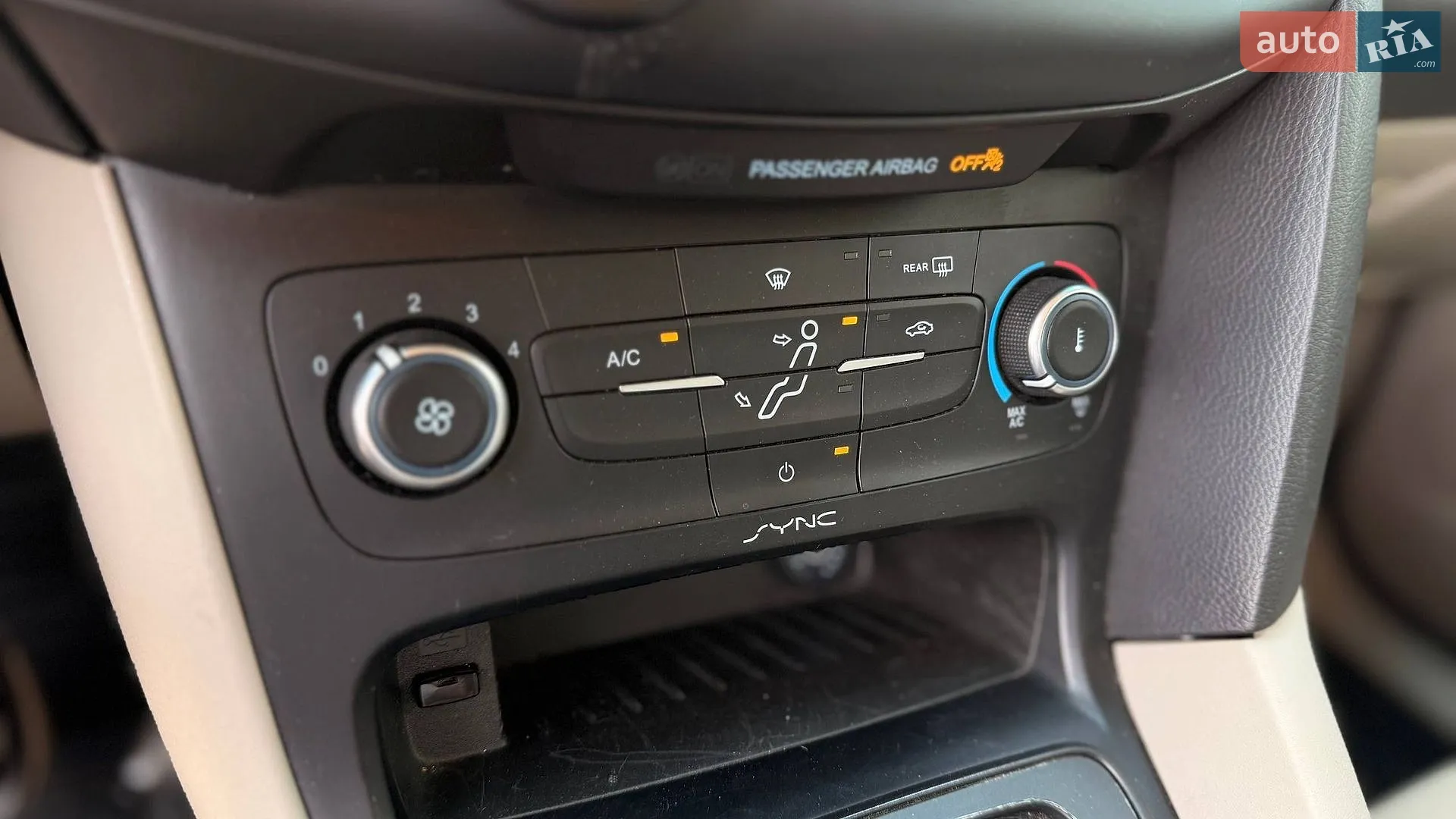 2015 Ford Focus - мініатюра 18