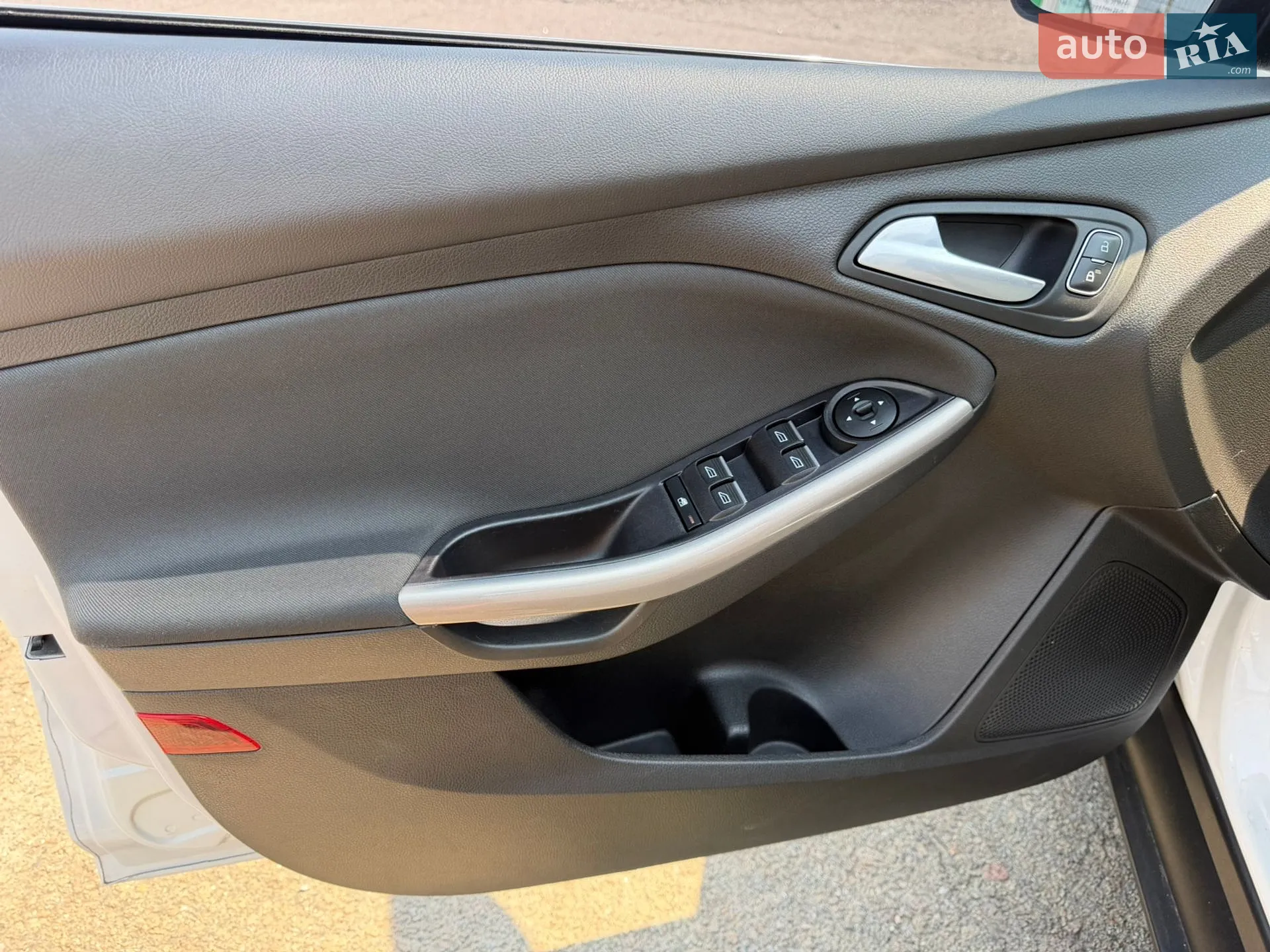 2015 Ford Focus - мініатюра 17