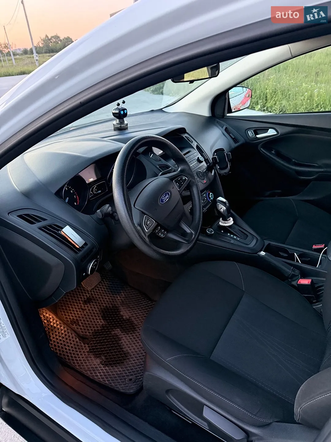 2015 Ford Focus - мініатюра 9
