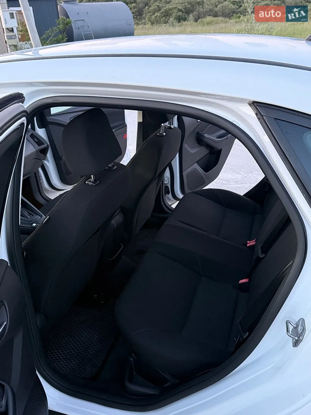 2015 Ford Focus - мініатюра 15