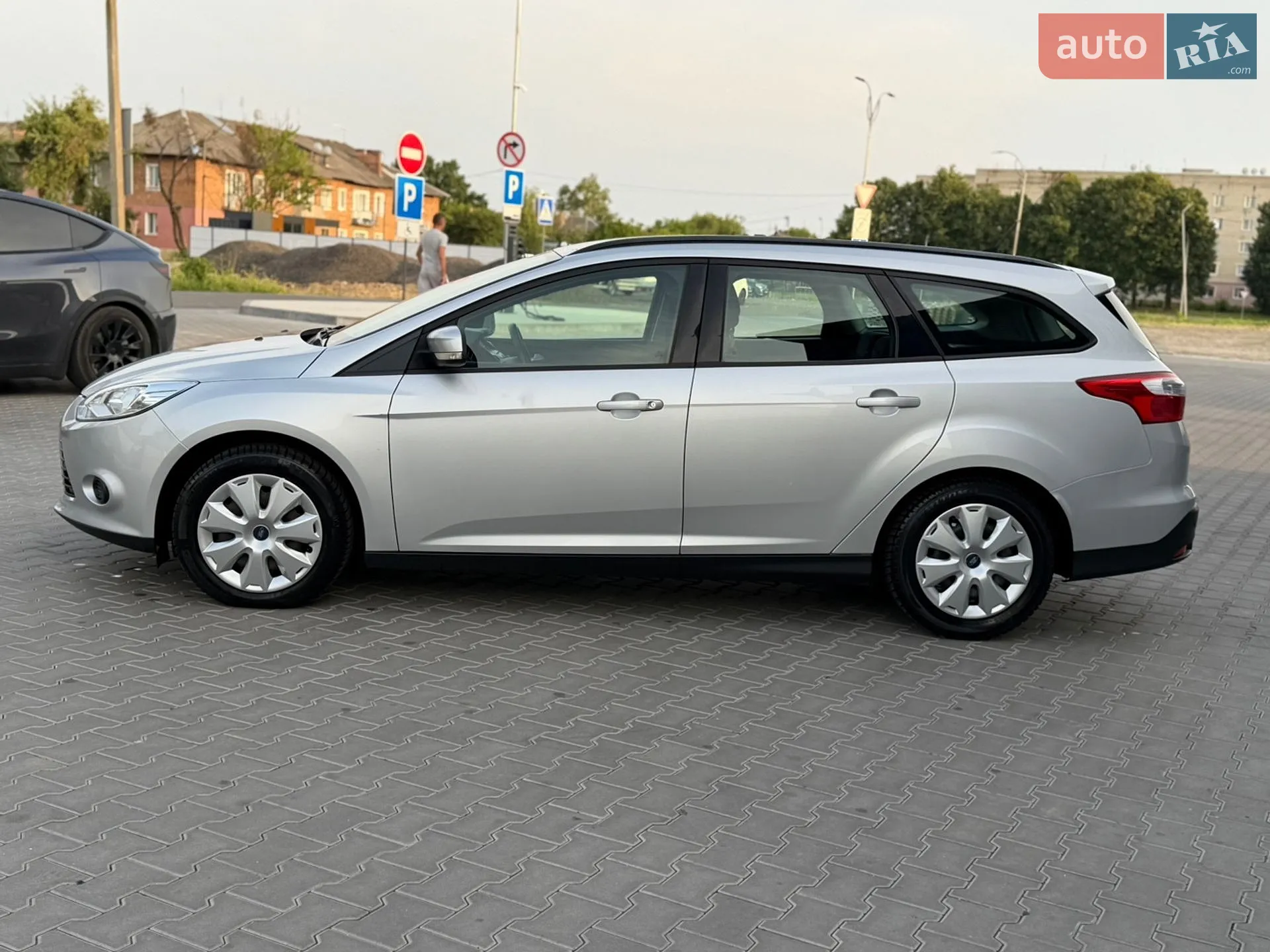 2011 Ford Focus - мініатюра 10