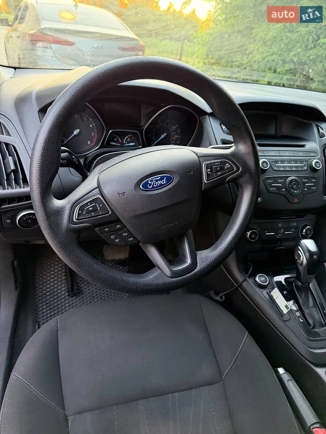 2016 Ford Focus - мініатюра 19