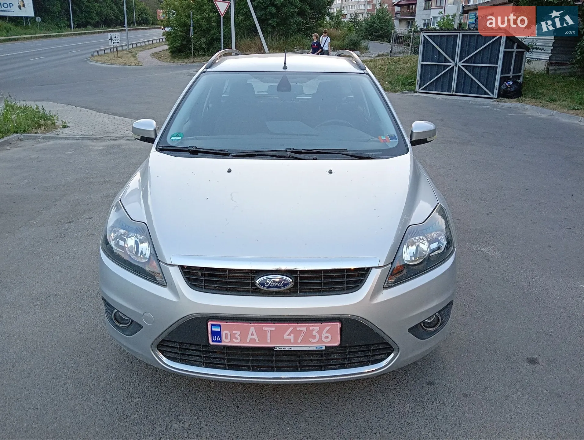 2010 Ford Focus - мініатюра 9