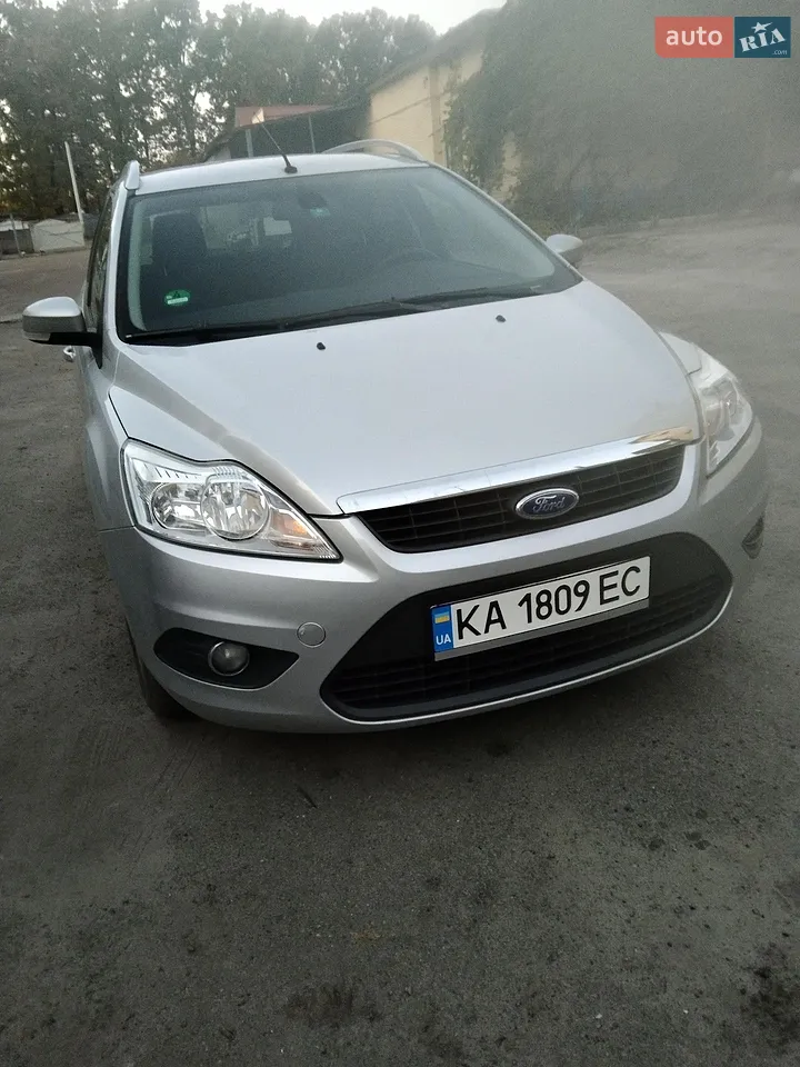 2010 Ford Focus - мініатюра 13