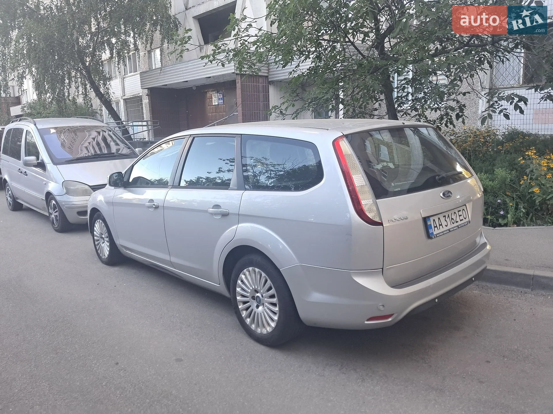 2010 Ford Focus - мініатюра 3