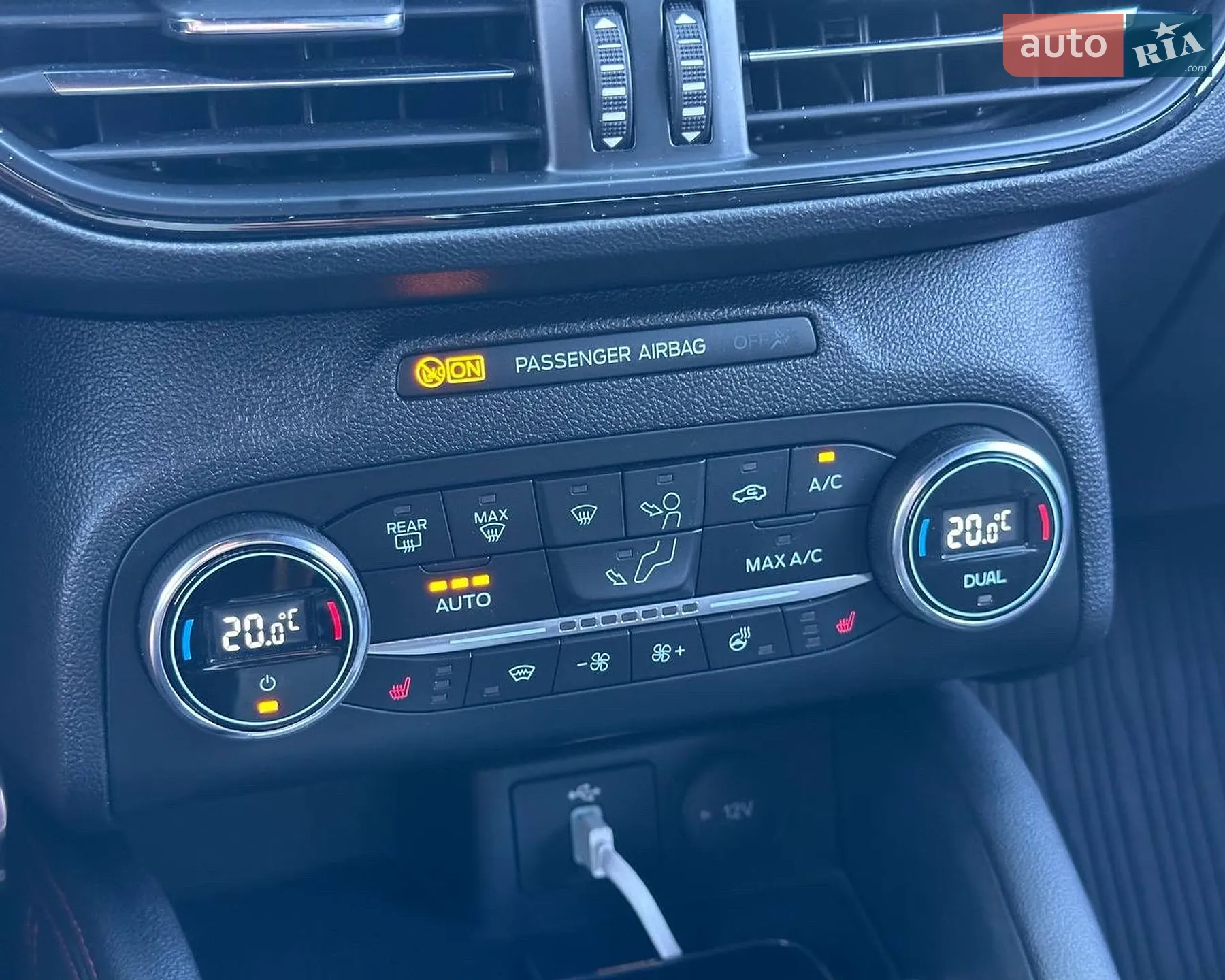 2020 Ford Focus - мініатюра 35