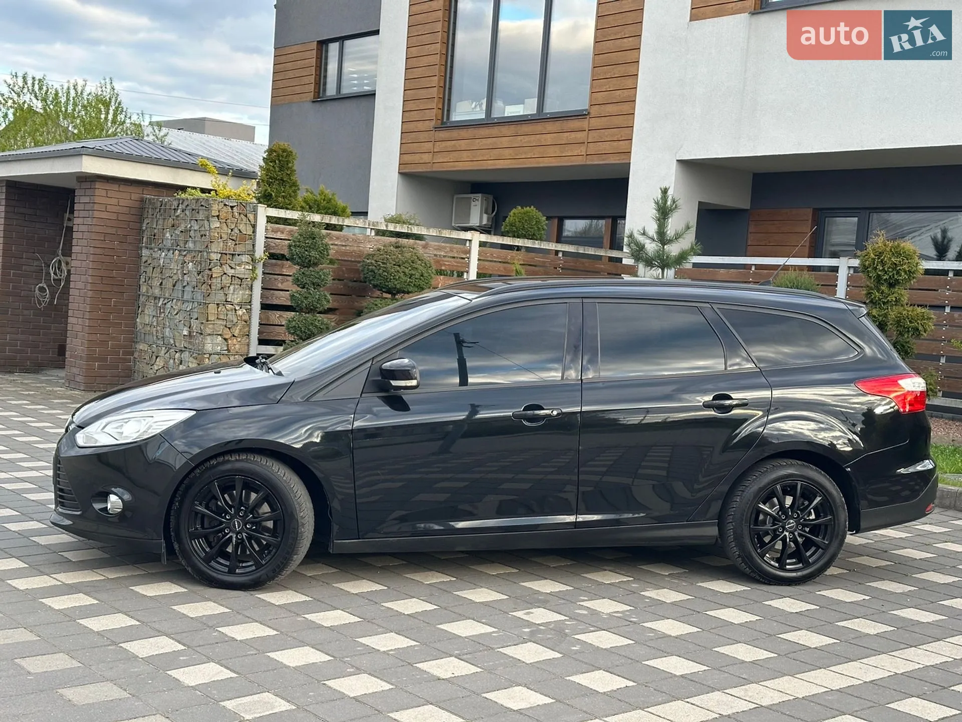 2011 Ford Focus - мініатюра 13