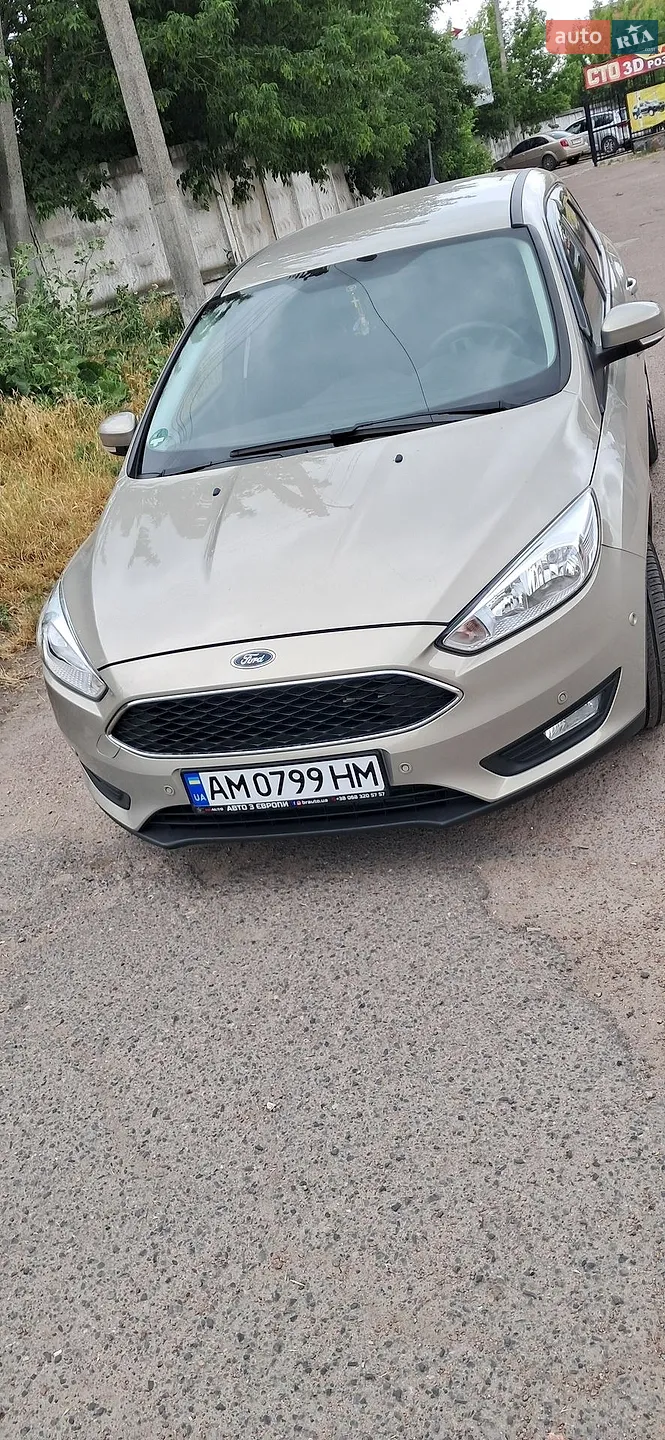 2018 Ford Focus - фото 1