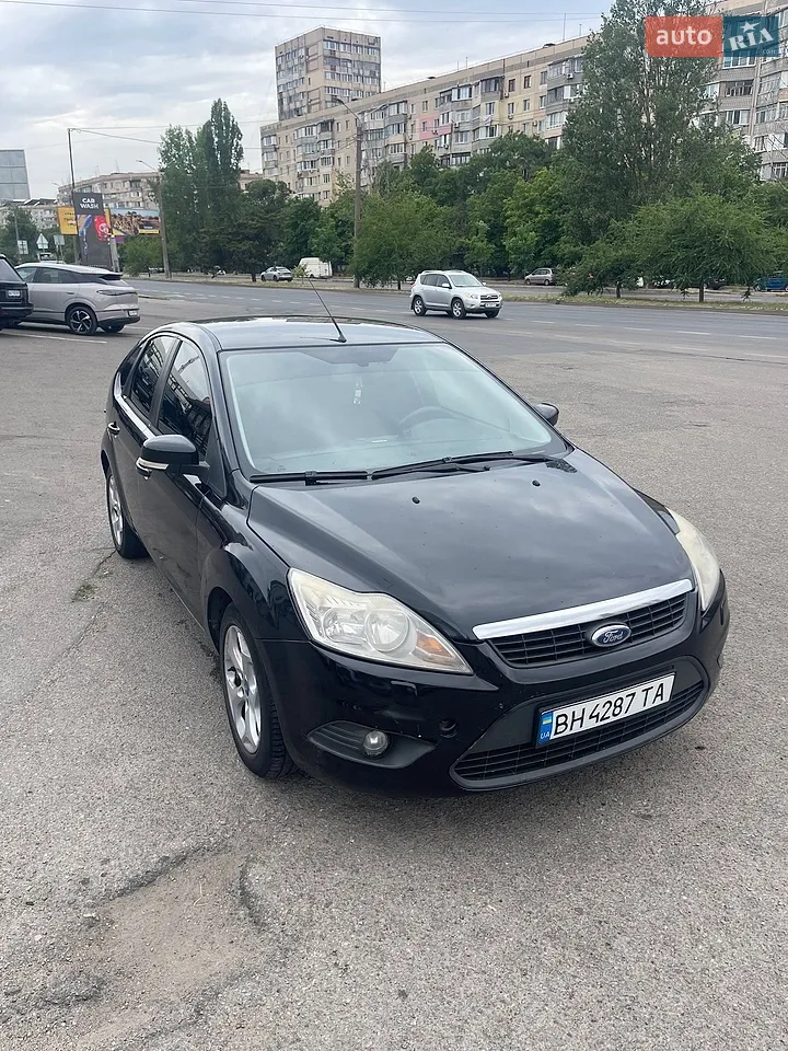 2010 Ford Focus - мініатюра 18