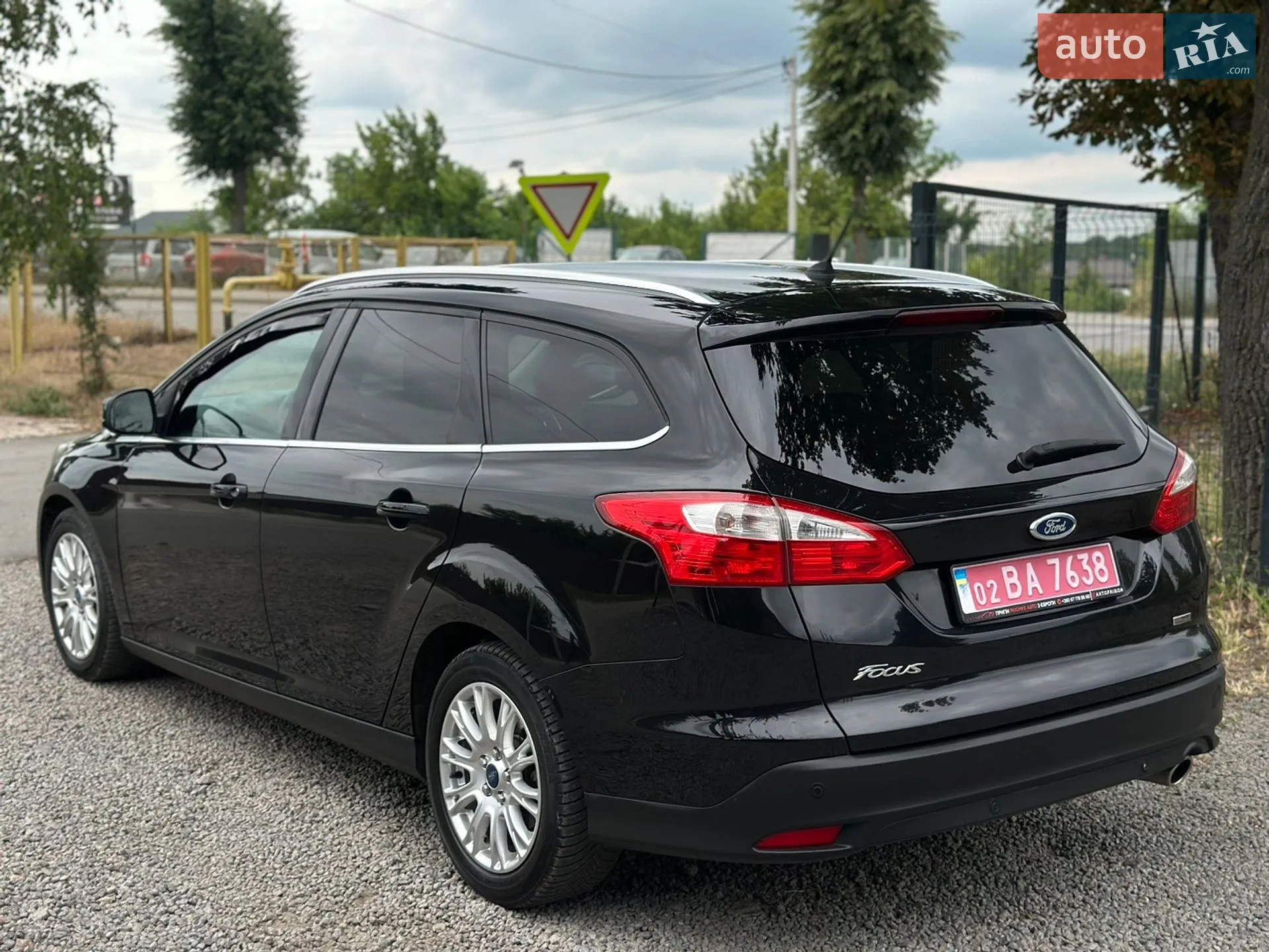 2011 Ford Focus - мініатюра 21