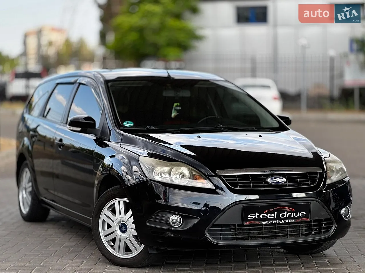 2010 Ford Focus - мініатюра 17