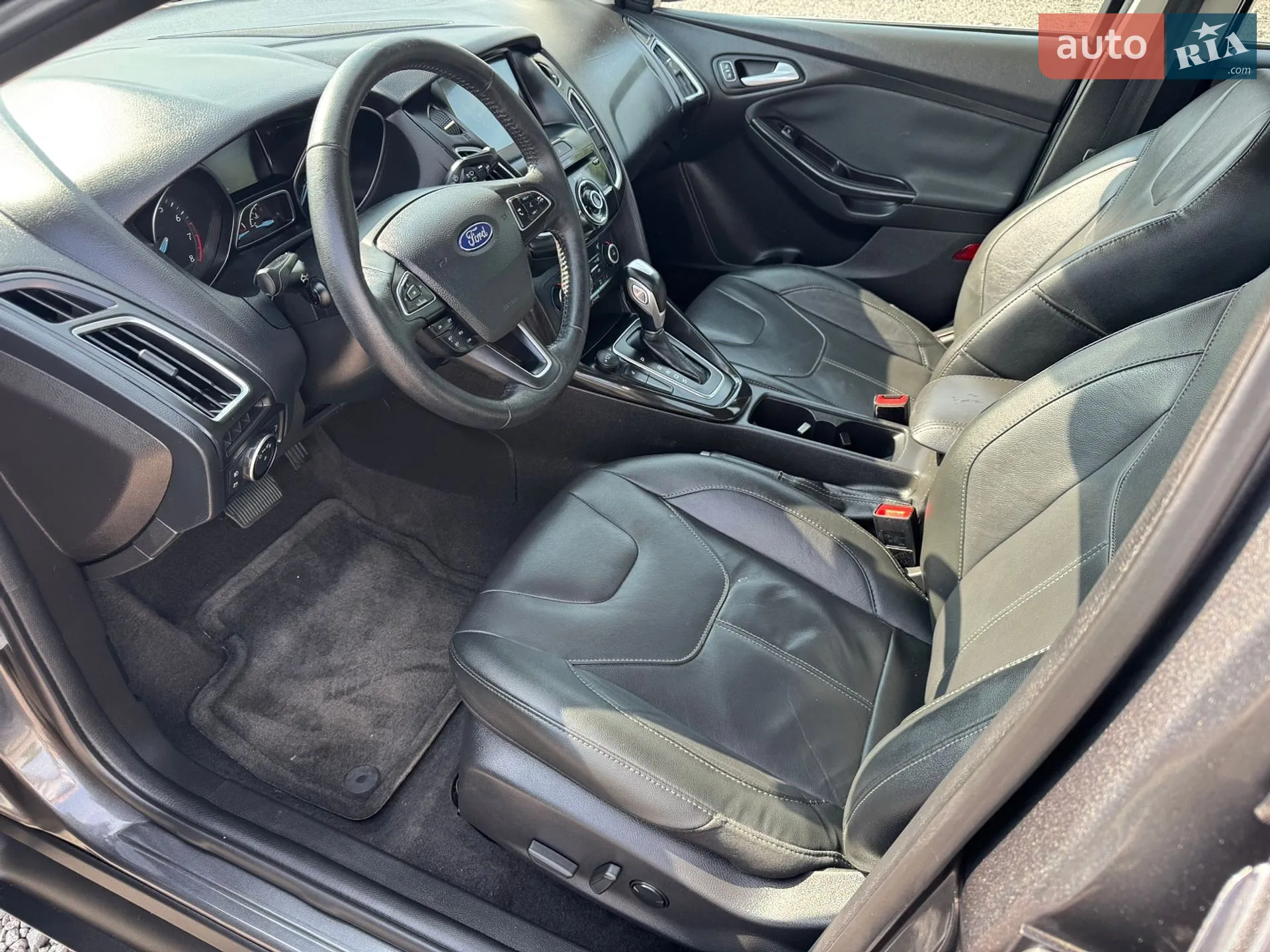 2018 Ford Focus - мініатюра 33