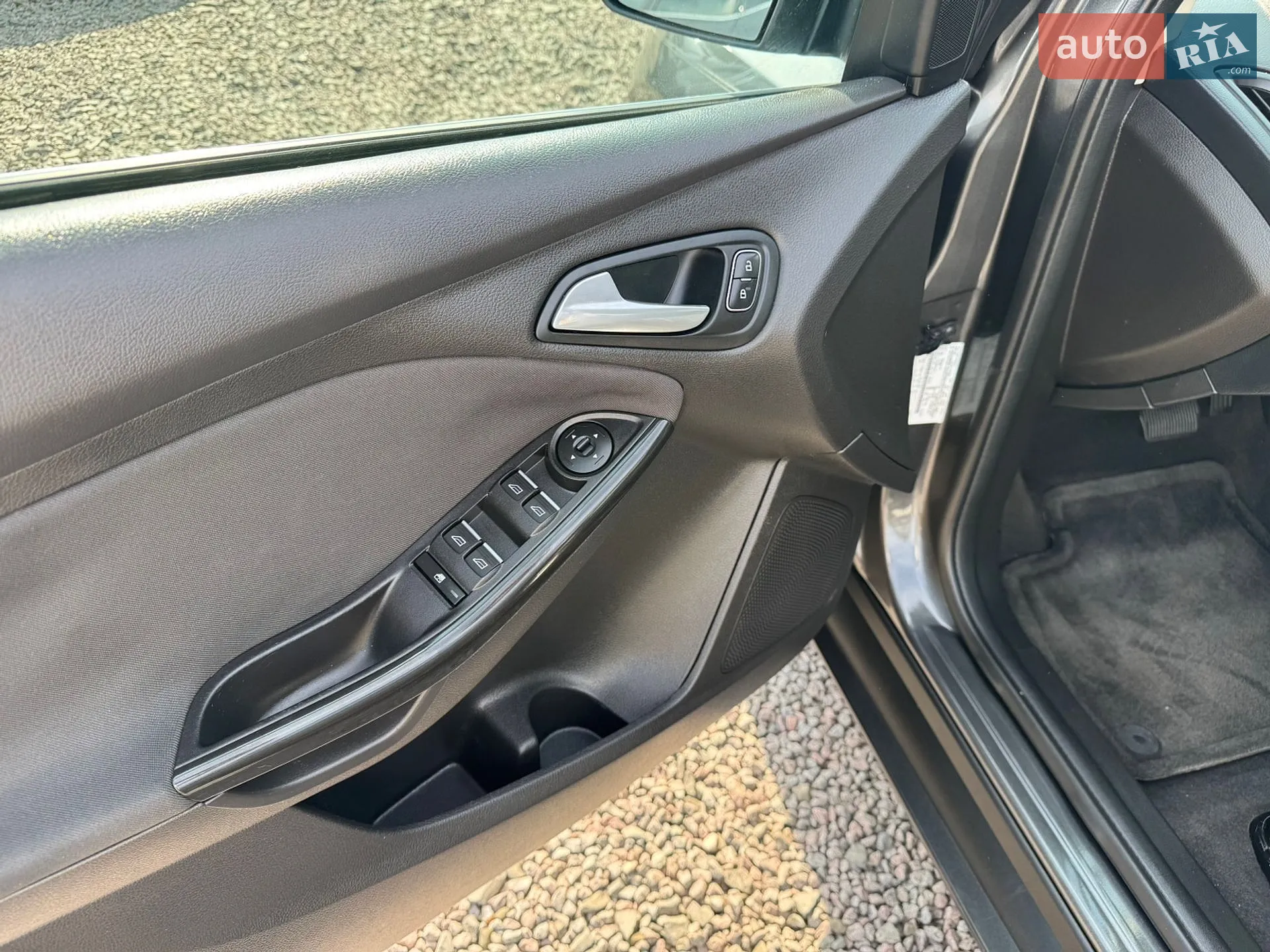 2018 Ford Focus - мініатюра 34