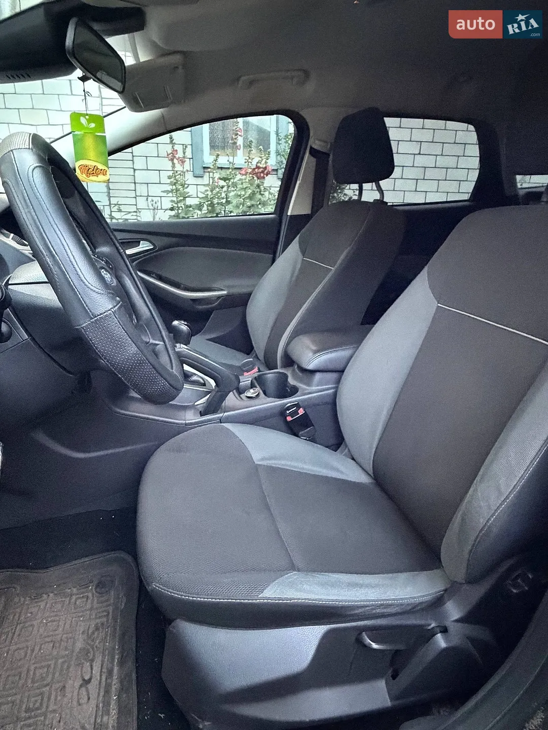 2011 Ford Focus - мініатюра 14